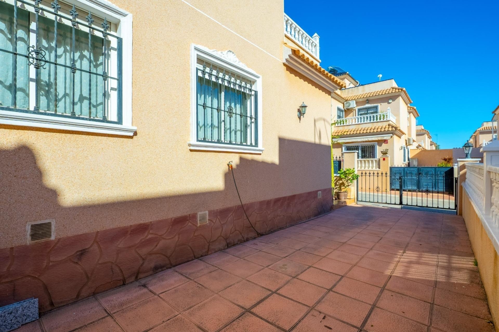 Resale - Townhouse -
Orihuela Costa - La Zenia