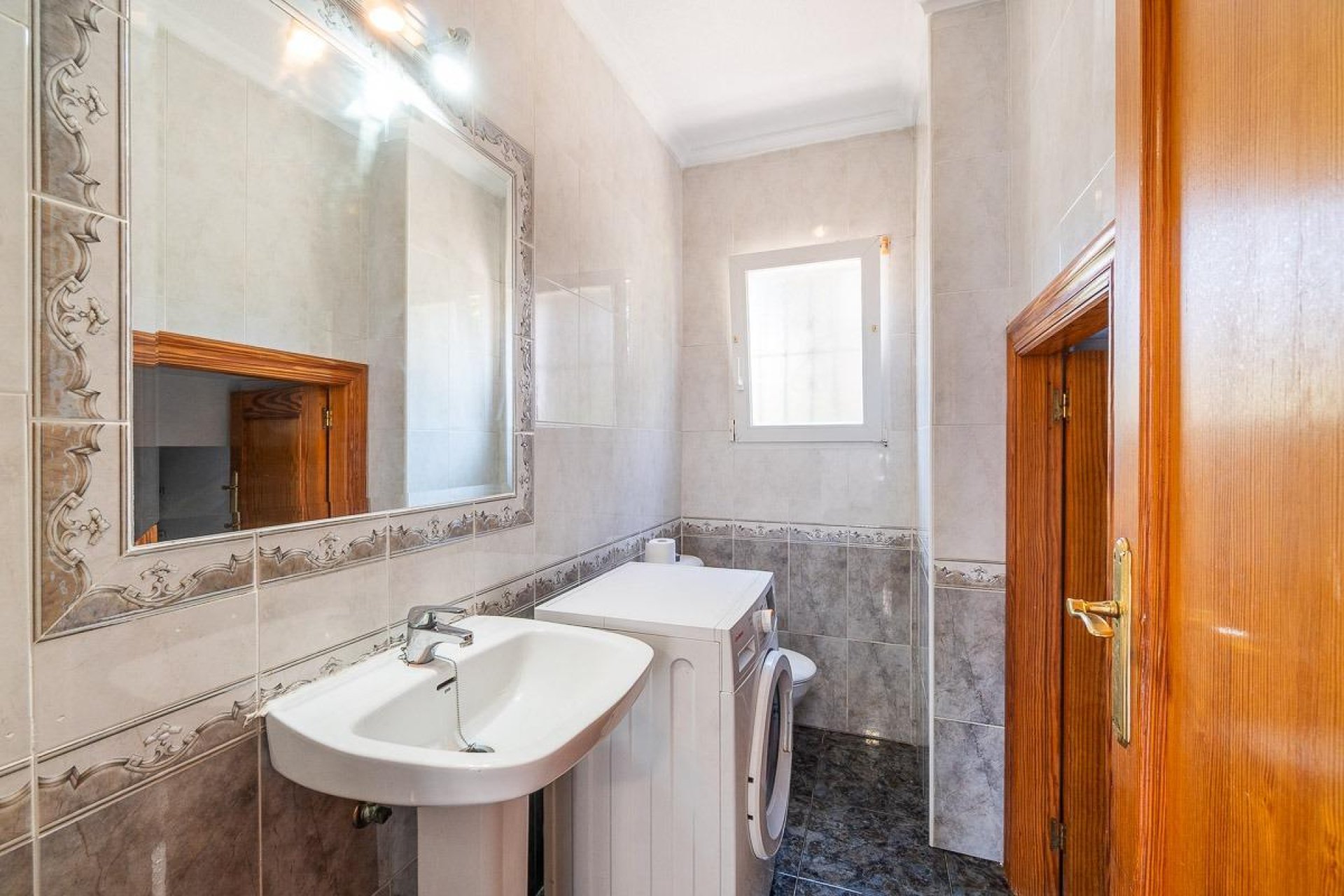 Resale - Townhouse -
Orihuela Costa - La Zenia