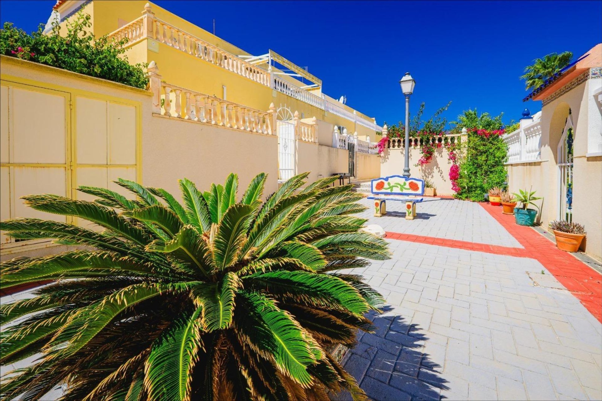 Resale - Townhouse -
Orihuela Costa - Las Filipinas