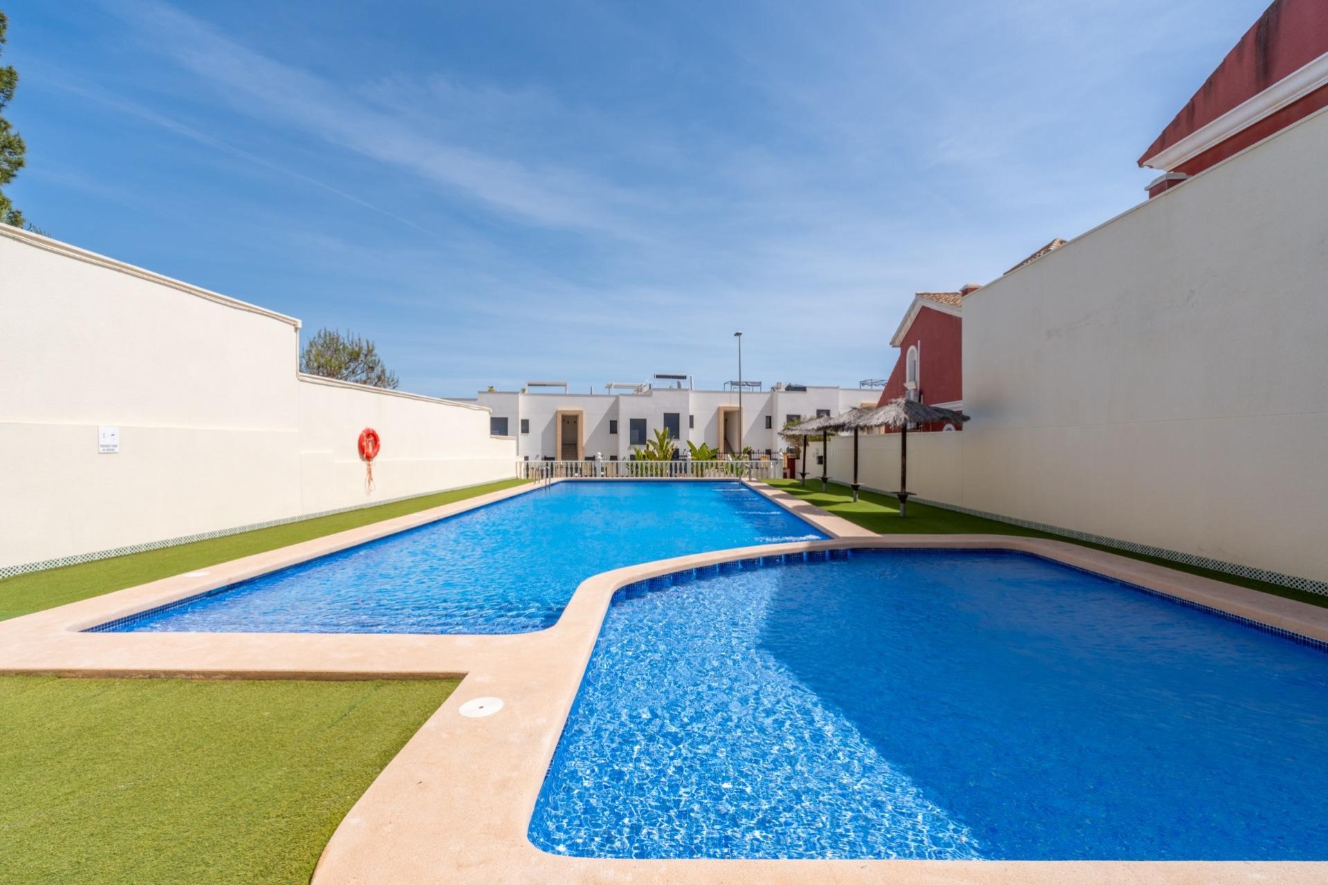 Resale - Townhouse -
Orihuela Costa - PAU 26