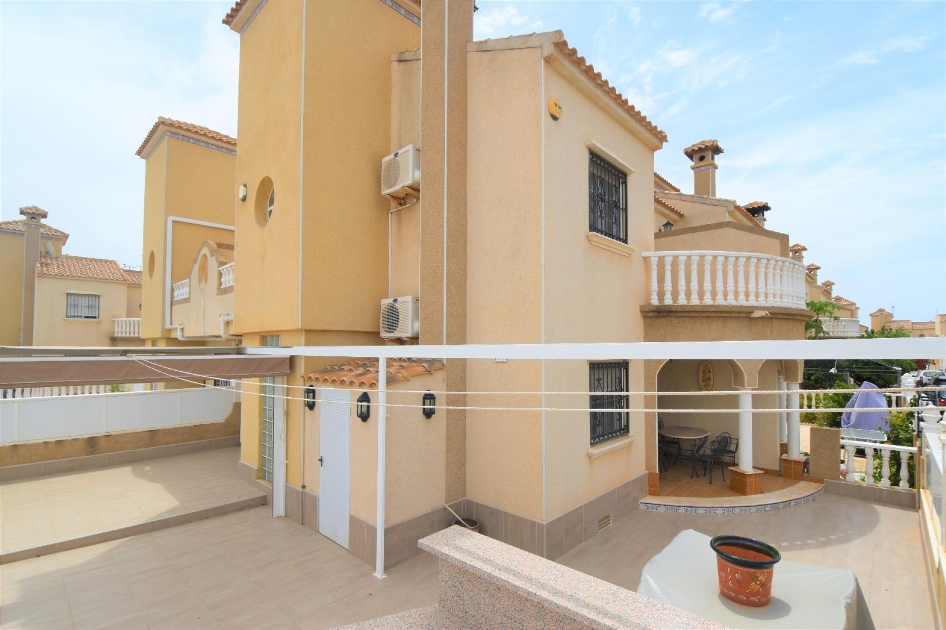 Resale - Townhouse -
Orihuela Costa - Playa Flamenca