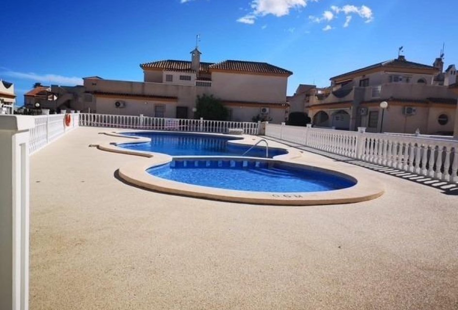 Resale - Townhouse -
Orihuela Costa - Playa Flamenca