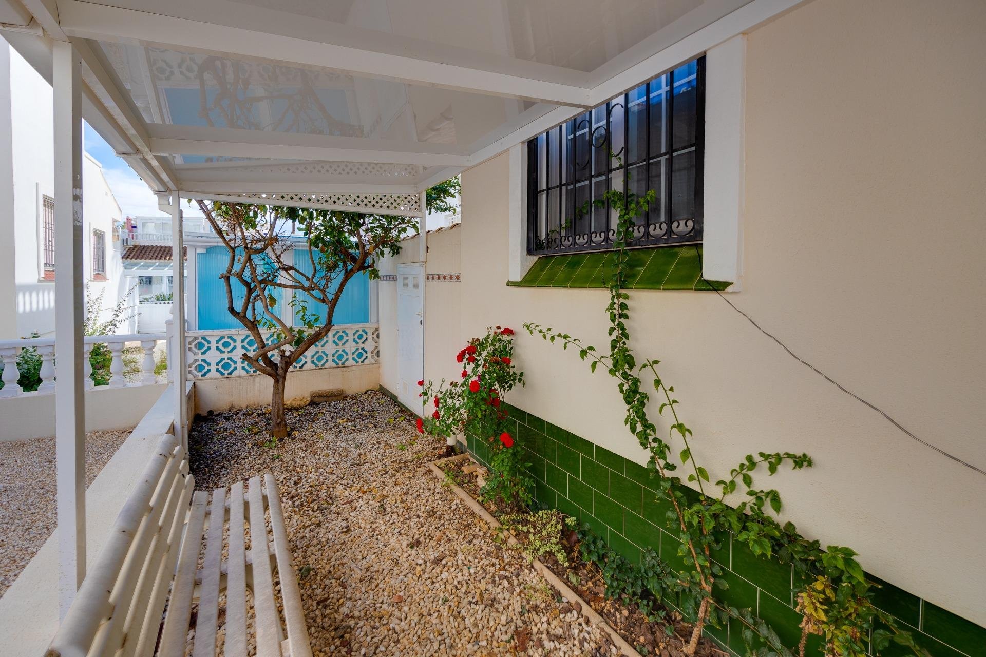 Resale - Townhouse -
Orihuela Costa - Playa Flamenca