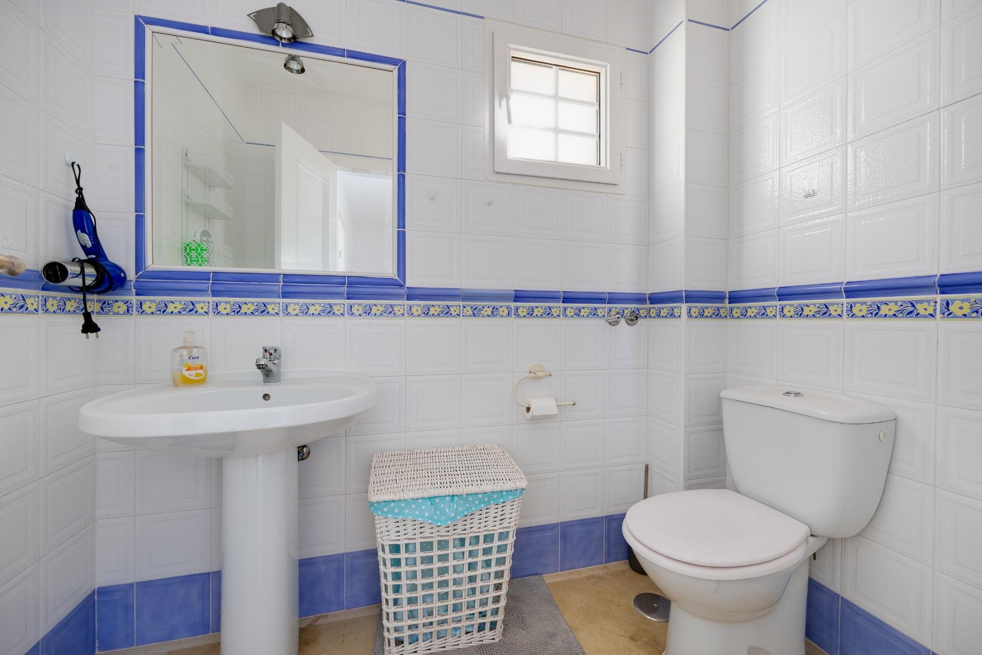 Resale - Townhouse -
Orihuela Costa - Playa Flamenca