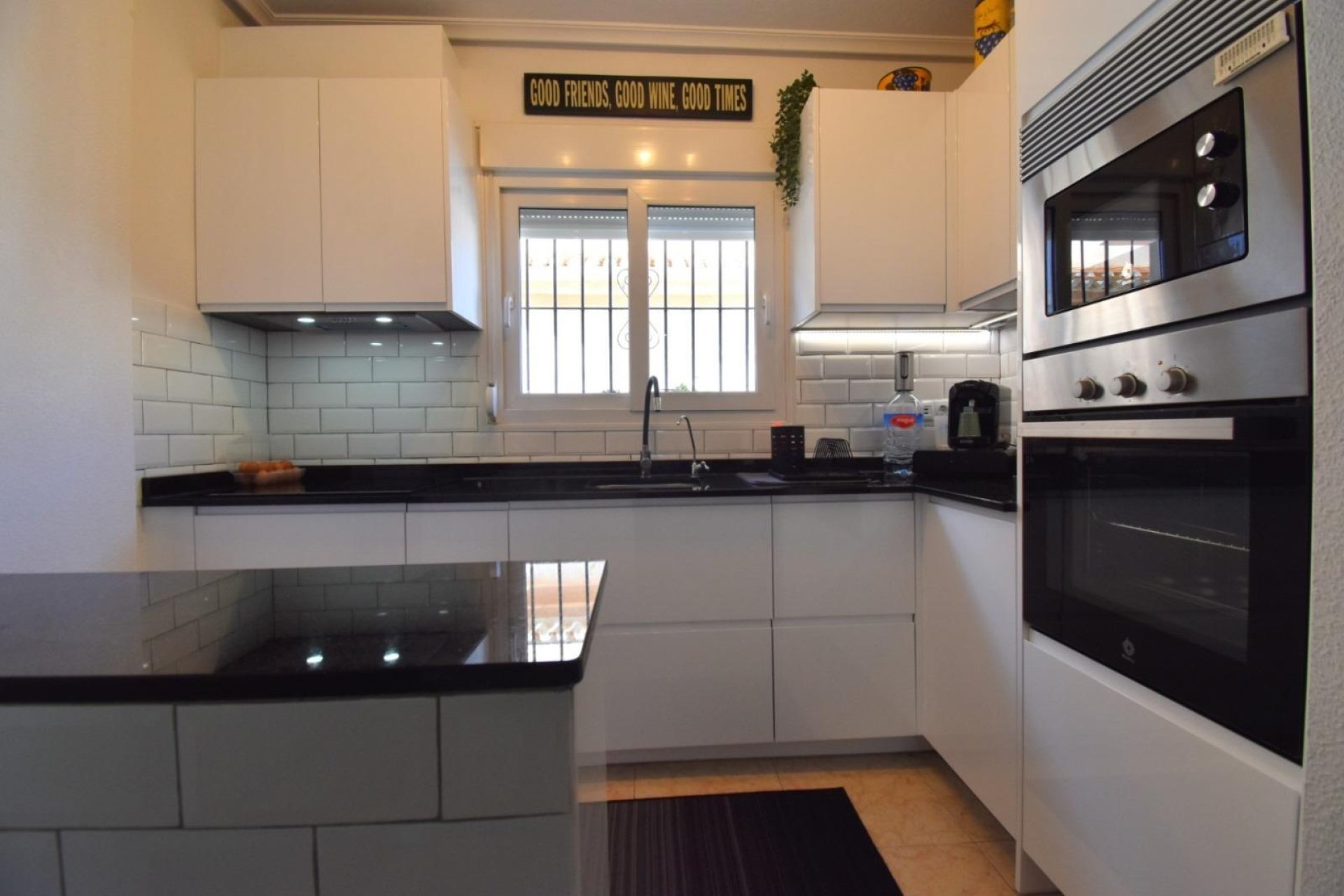 Resale - Townhouse -
Orihuela Costa - Playa Flamenca