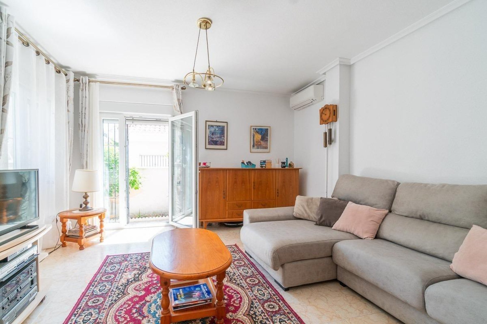 Resale - Townhouse -
Orihuela Costa - Playa Flamenca