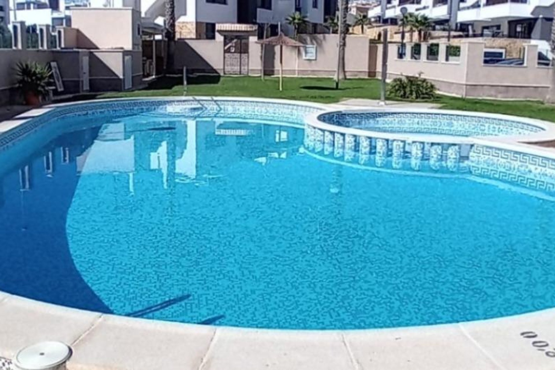 Resale - Townhouse -
Orihuela Costa - Villamartín