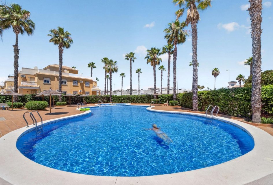 Resale - Townhouse -
Rojales - Centro de la Ciudad Quesada