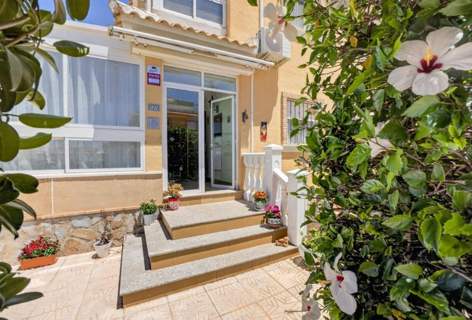 Resale - Townhouse -
Rojales - Centro de la Ciudad Quesada