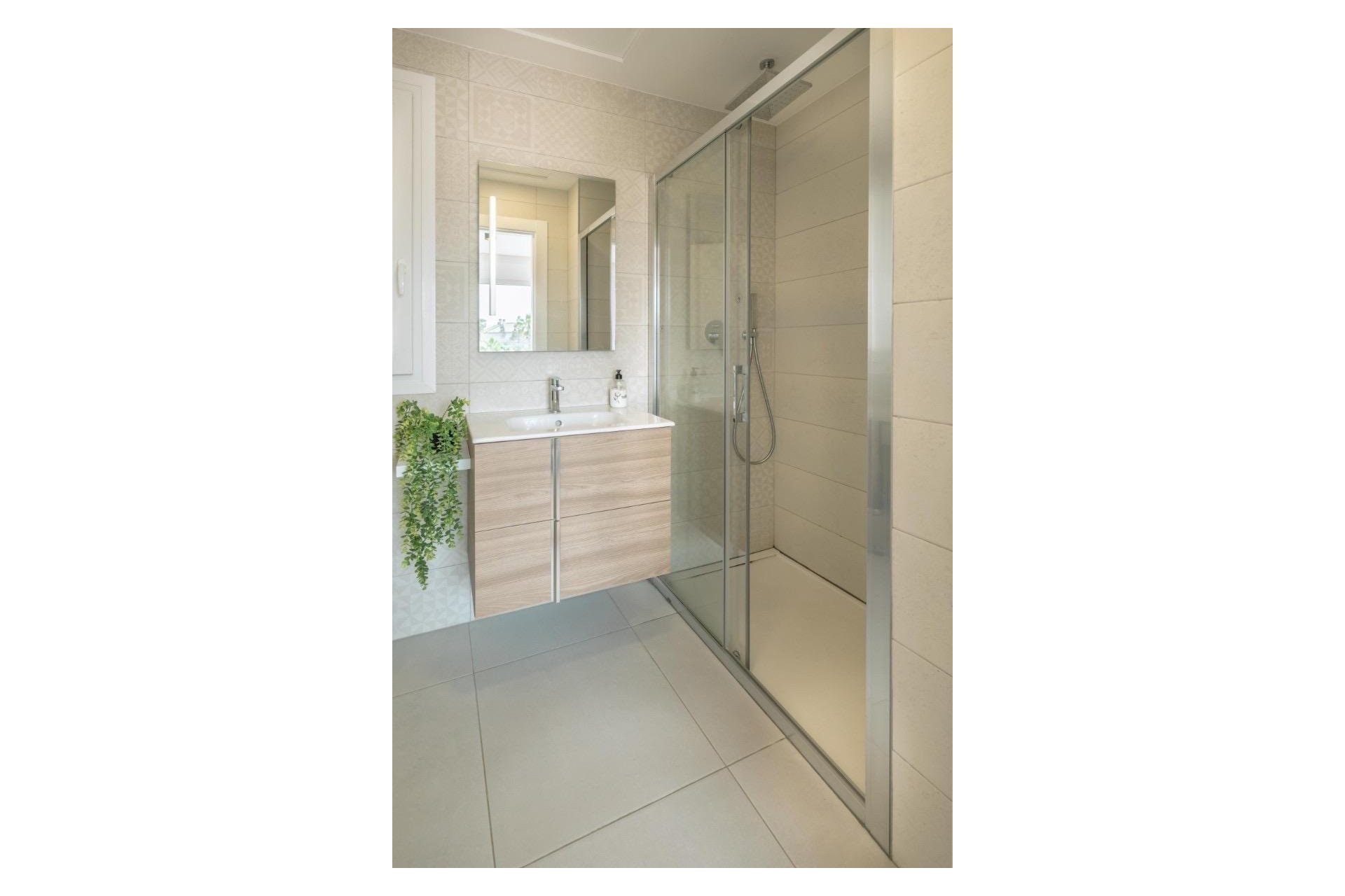 Resale - Townhouse -
Torrevieja - Aguas Nuevas