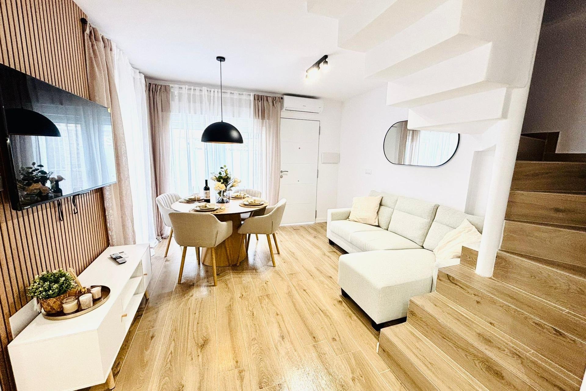 Resale - Townhouse -
Torrevieja - Carrefour