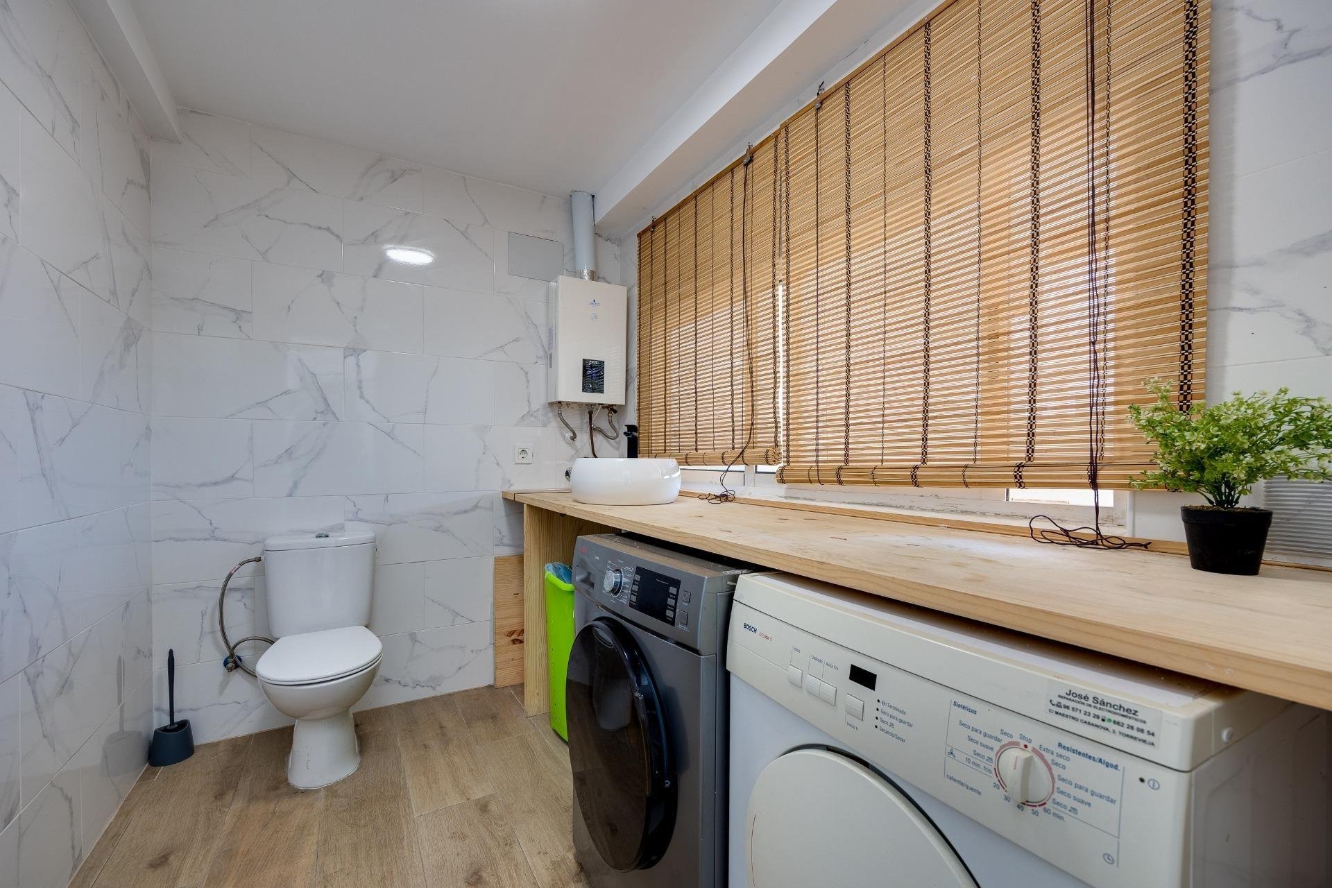 Resale - Townhouse -
Torrevieja - Centro