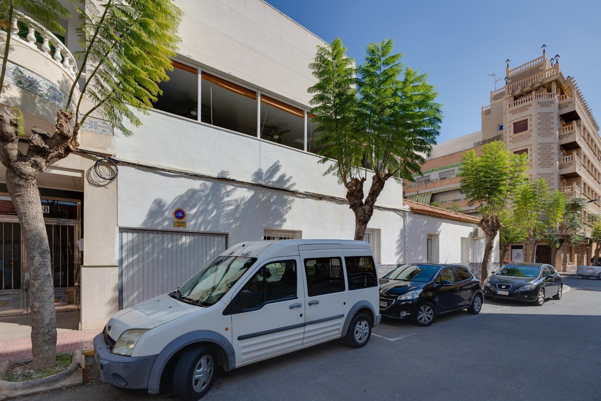 Resale - Townhouse -
Torrevieja - Centro