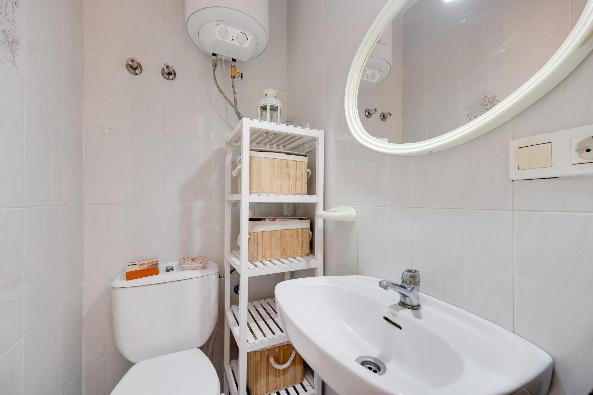 Resale - Townhouse -
Torrevieja - La Siesta - El Salado - Torreta