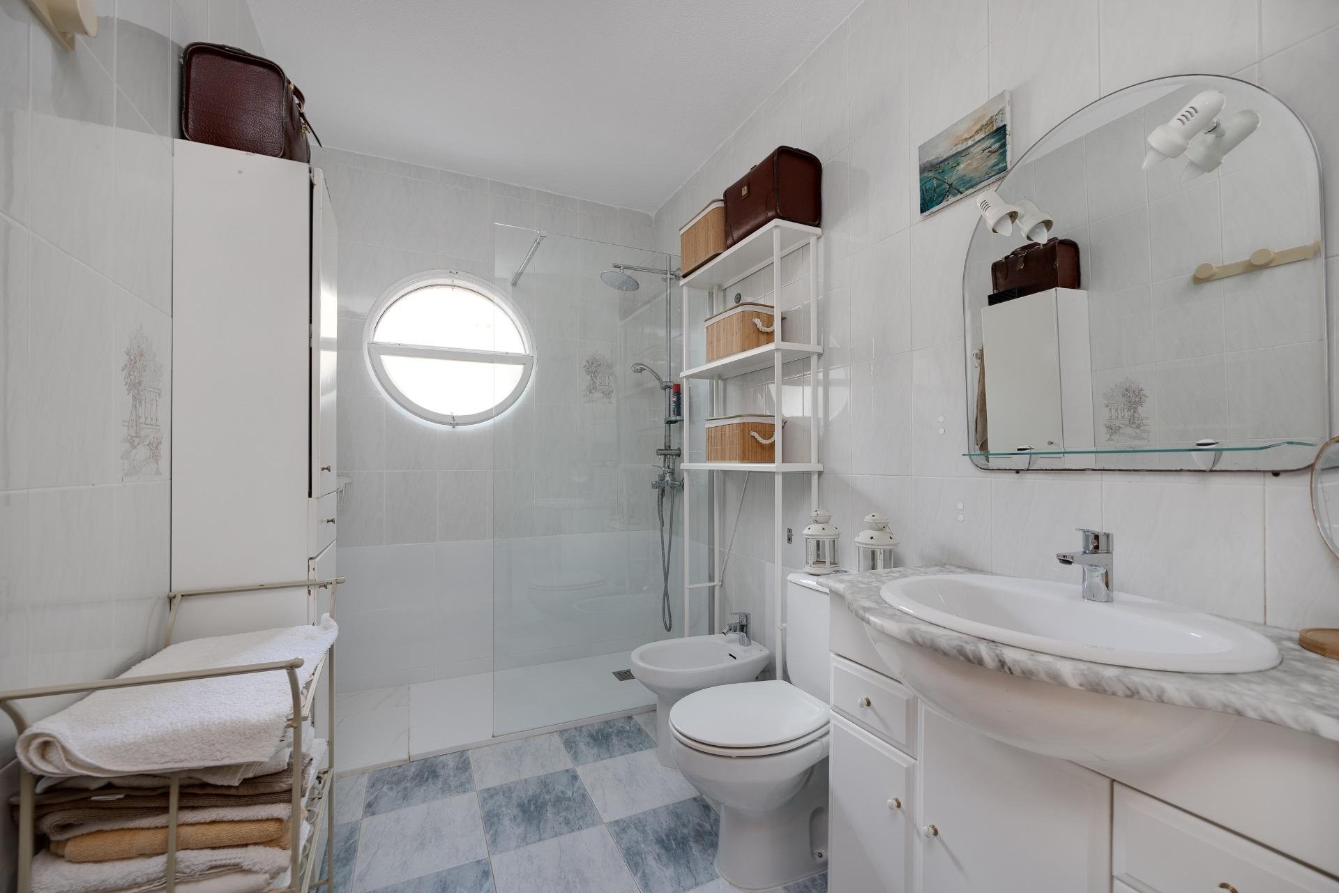 Resale - Townhouse -
Torrevieja - La Siesta - El Salado - Torreta