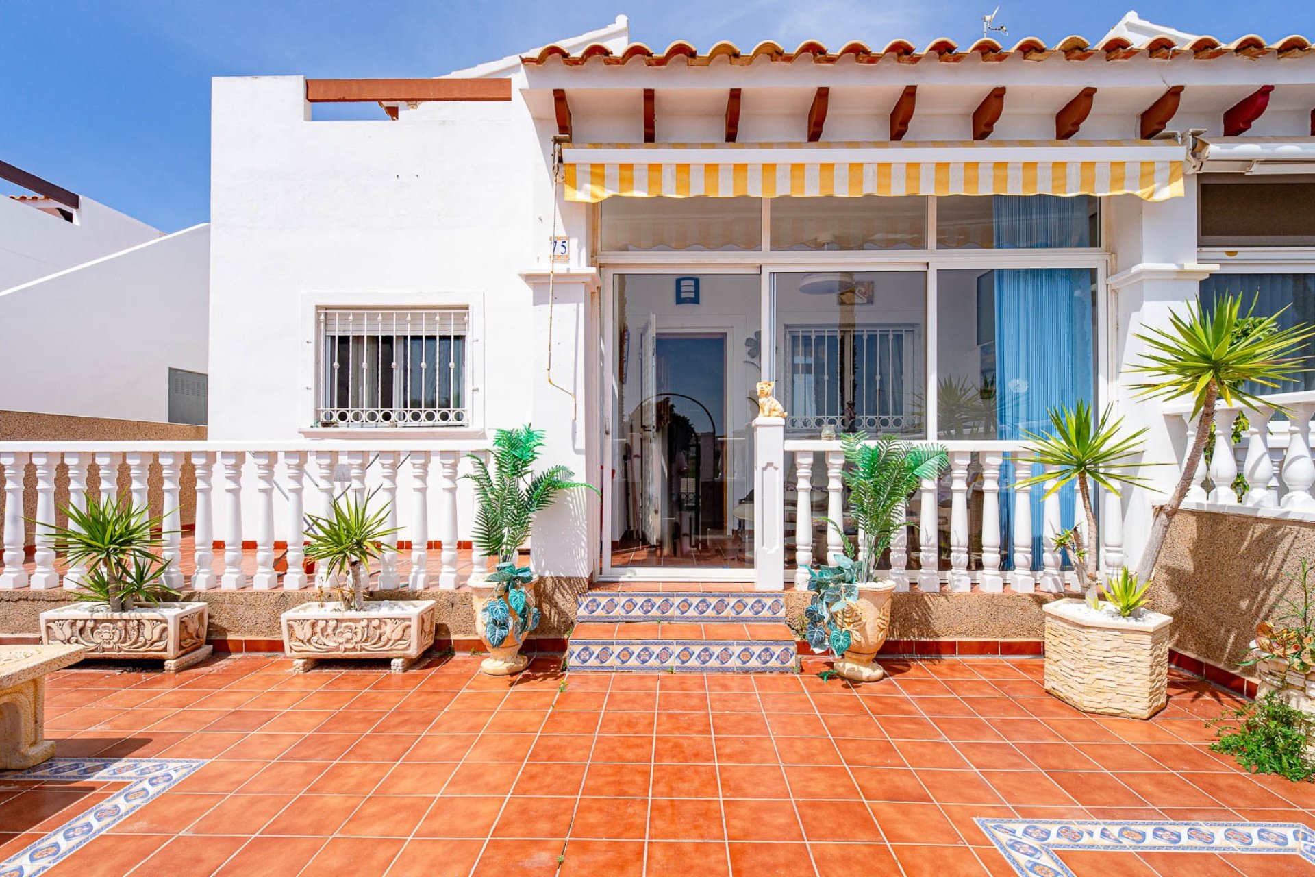 Resale - Townhouse -
Torrevieja - Punta prima