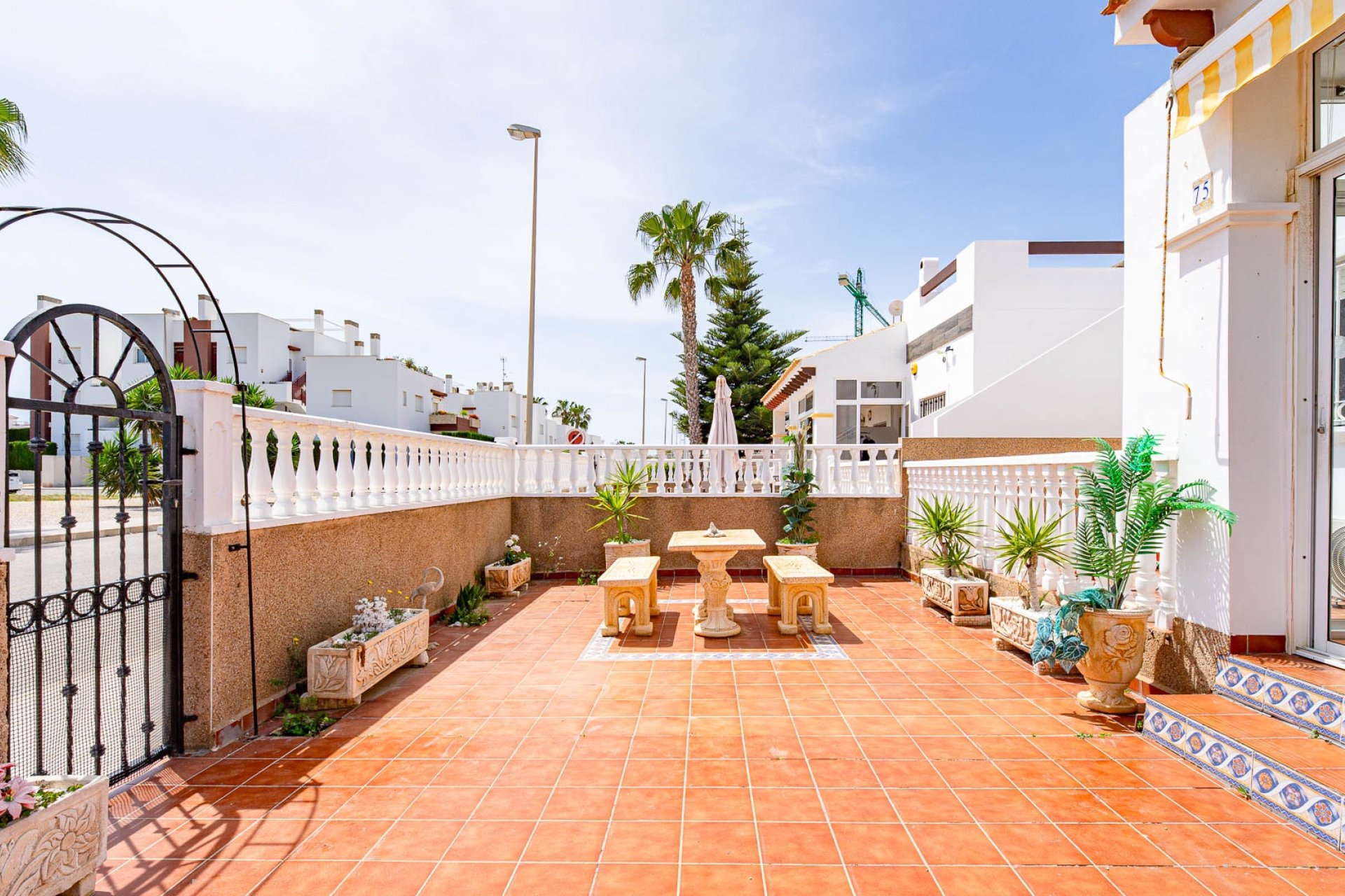 Resale - Townhouse -
Torrevieja - Punta prima