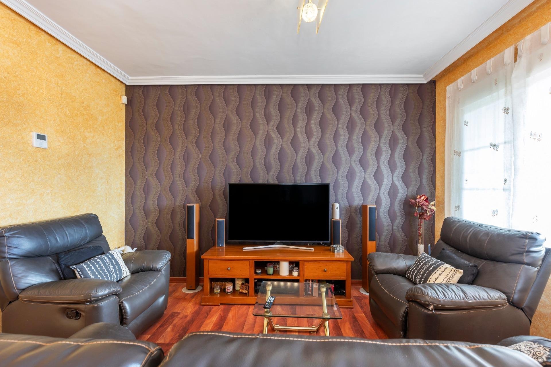 Resale - Townhouse -
Torrevieja - Zona los Frutales