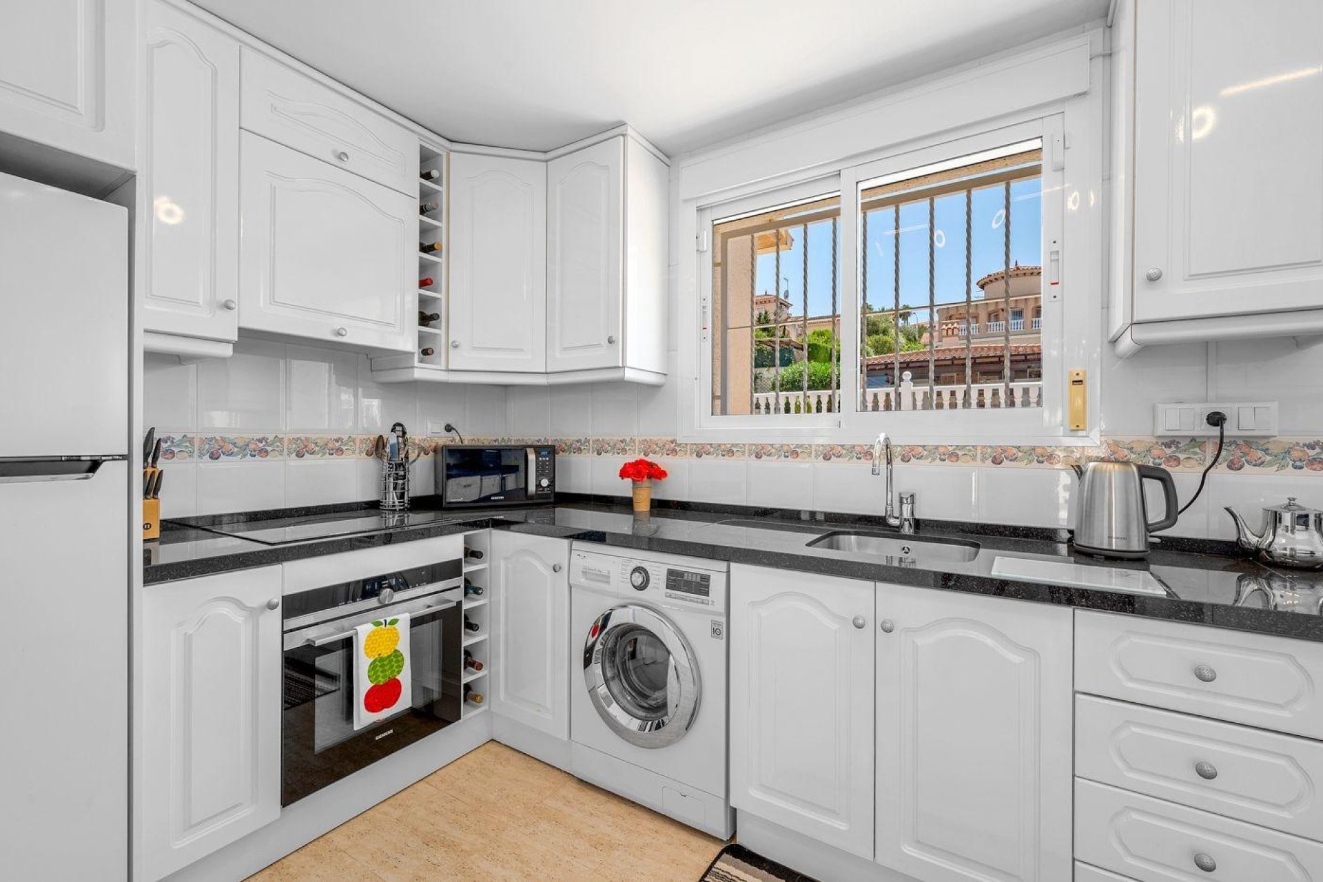 Resale - Villa -
Algorfa - Comunidad valenciana