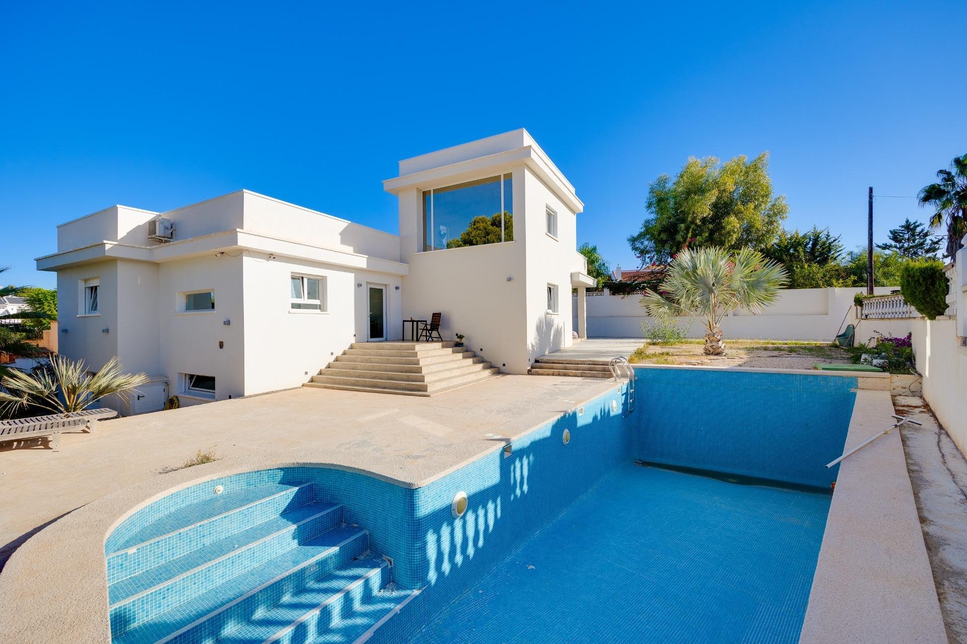 Resale - Villa -
Ciudad quesada
