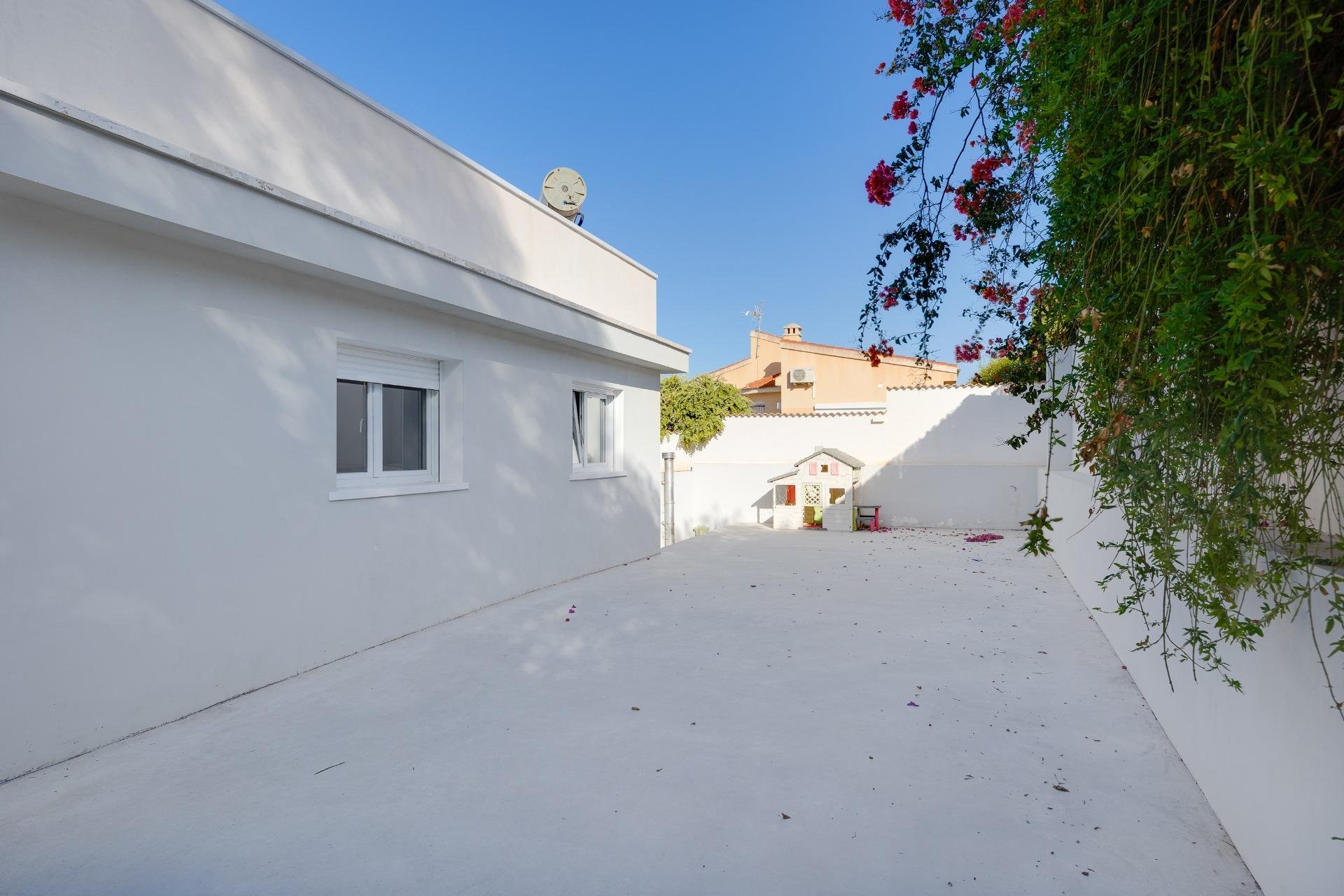 Resale - Villa -
Ciudad quesada