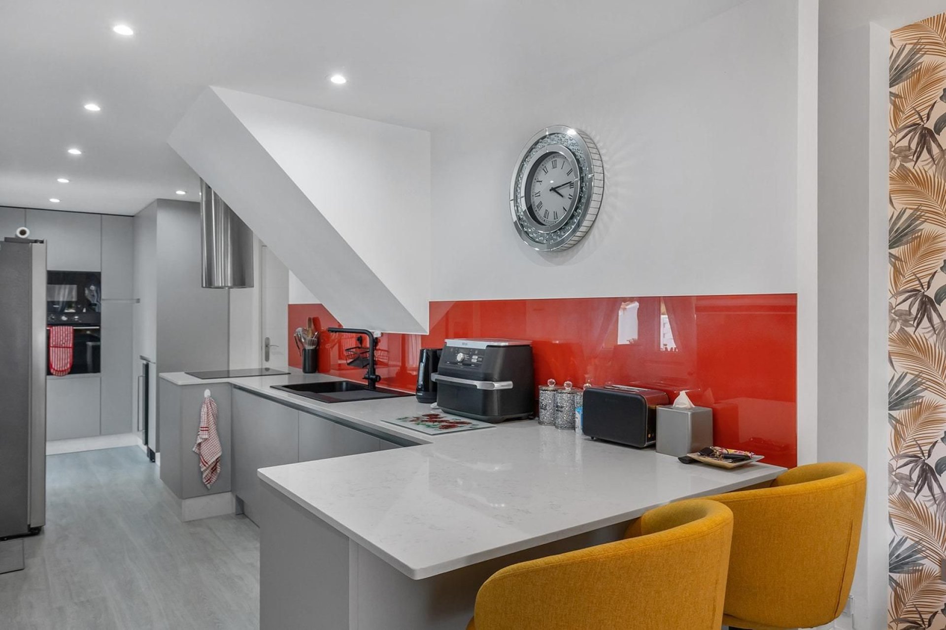 Resale - Villa -
Guardamar del Segura - Urbanizaciones