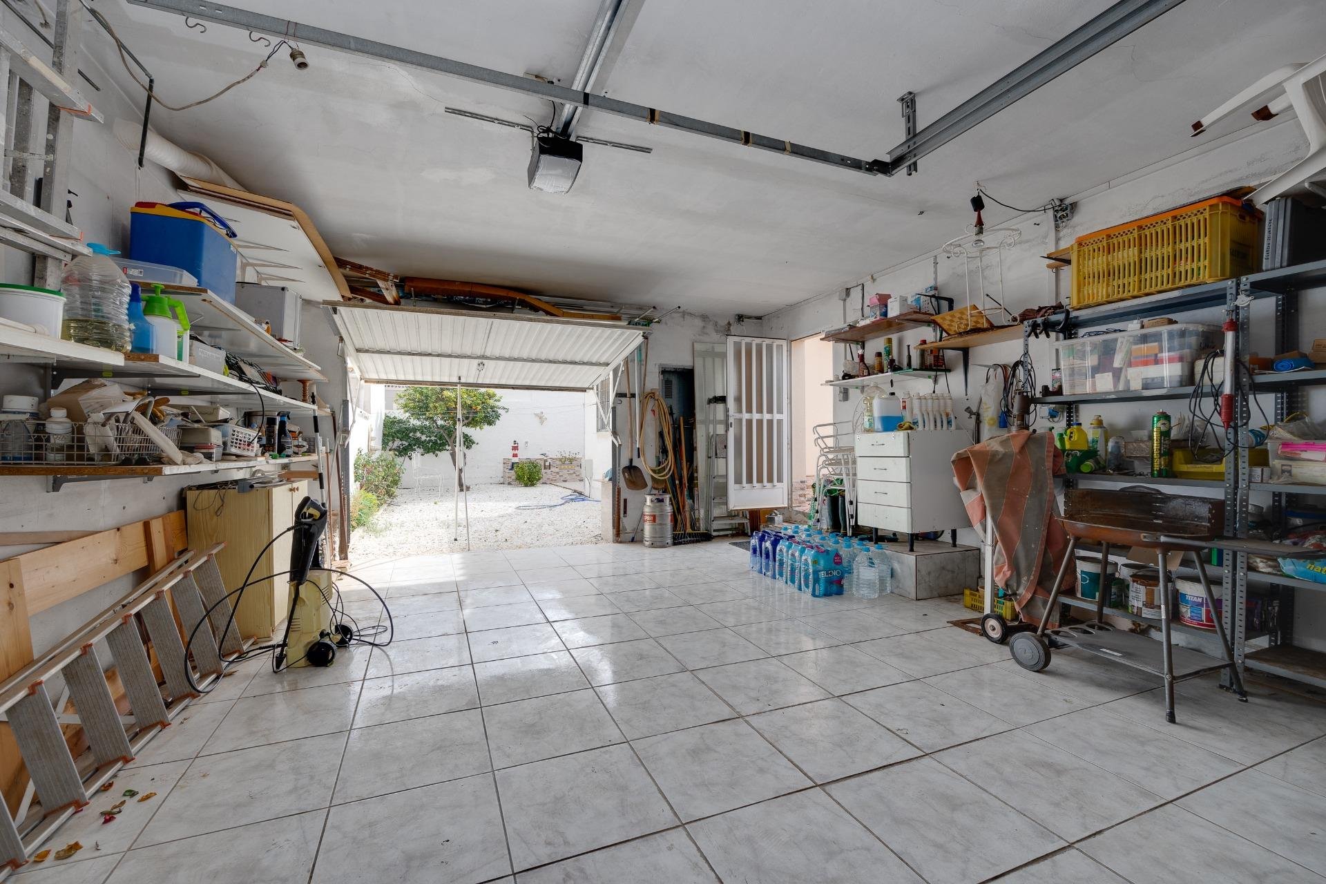 Resale - Villa -
Orihuela Costa - Cabo Roig