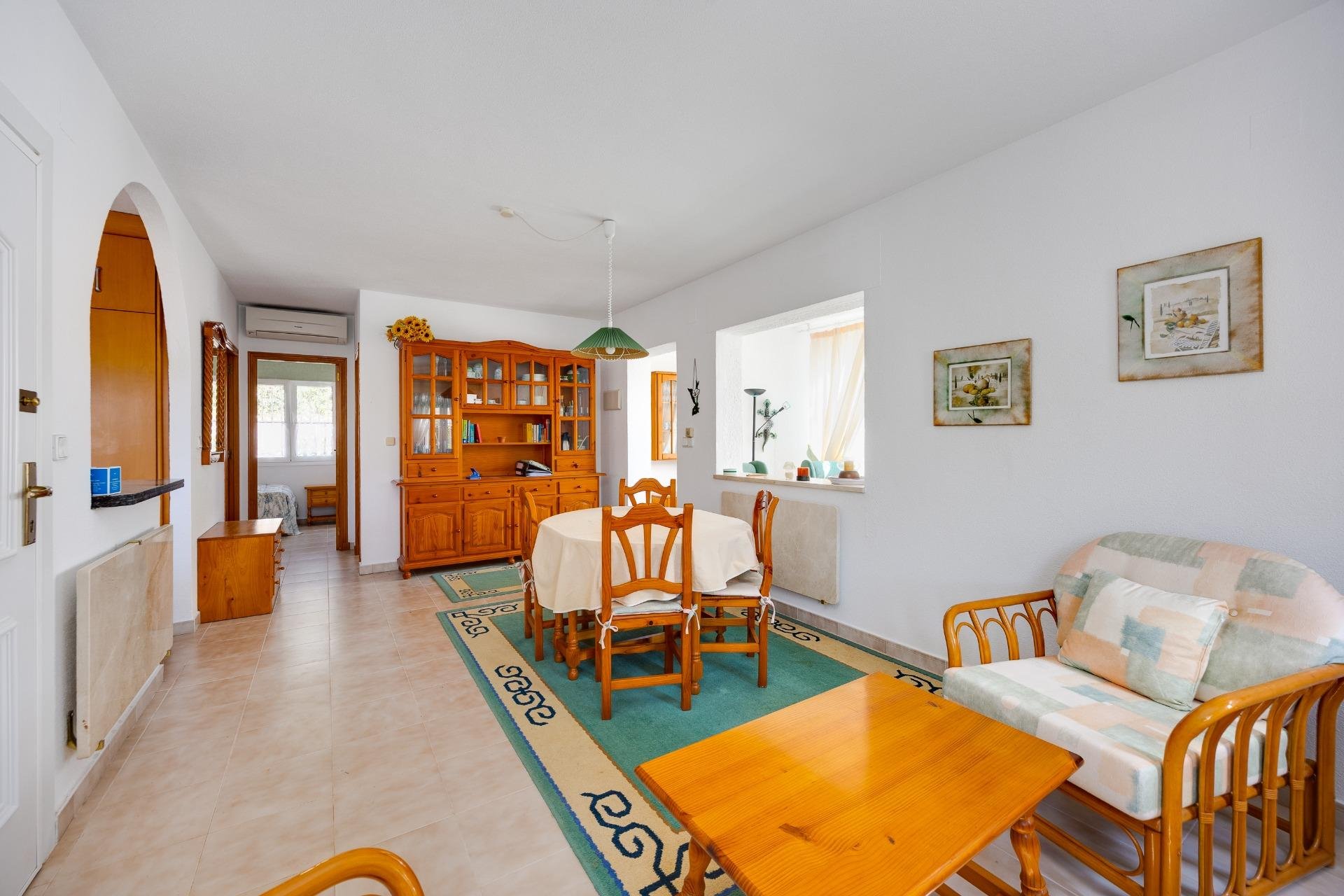 Resale - Villa -
Orihuela Costa - La Florida