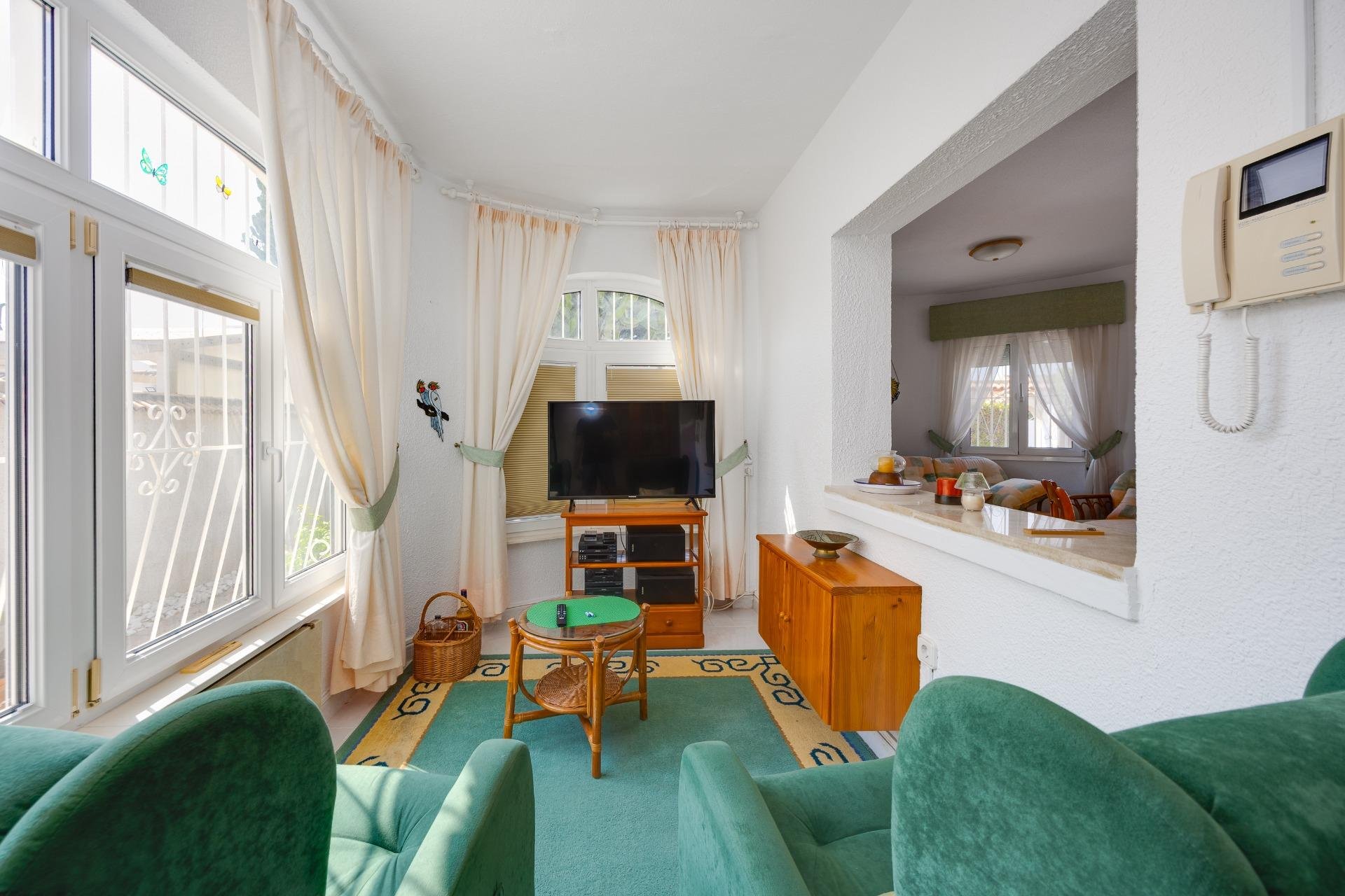 Resale - Villa -
Orihuela Costa - La Florida