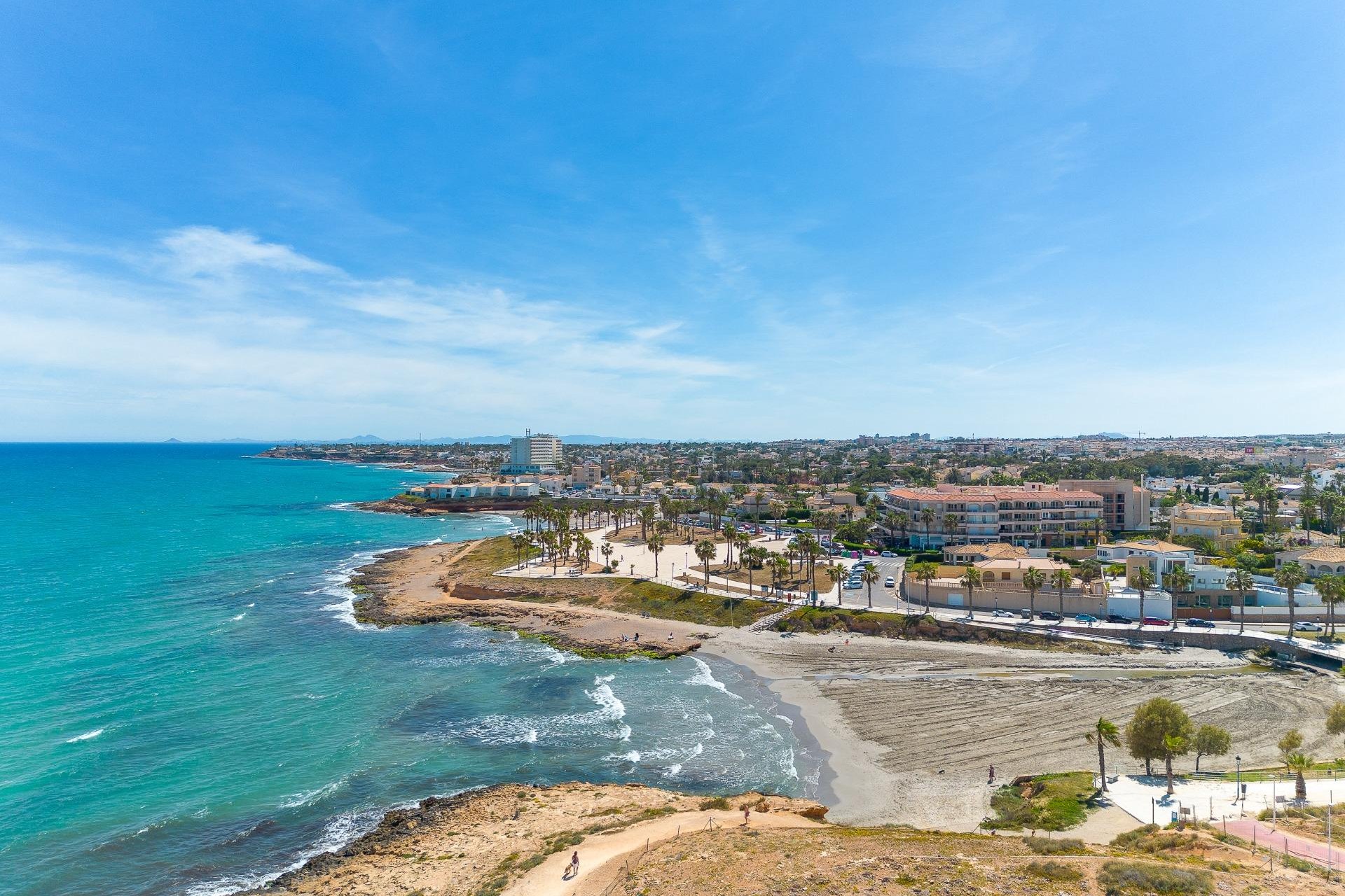Resale - Villa -
Orihuela Costa - La Florida