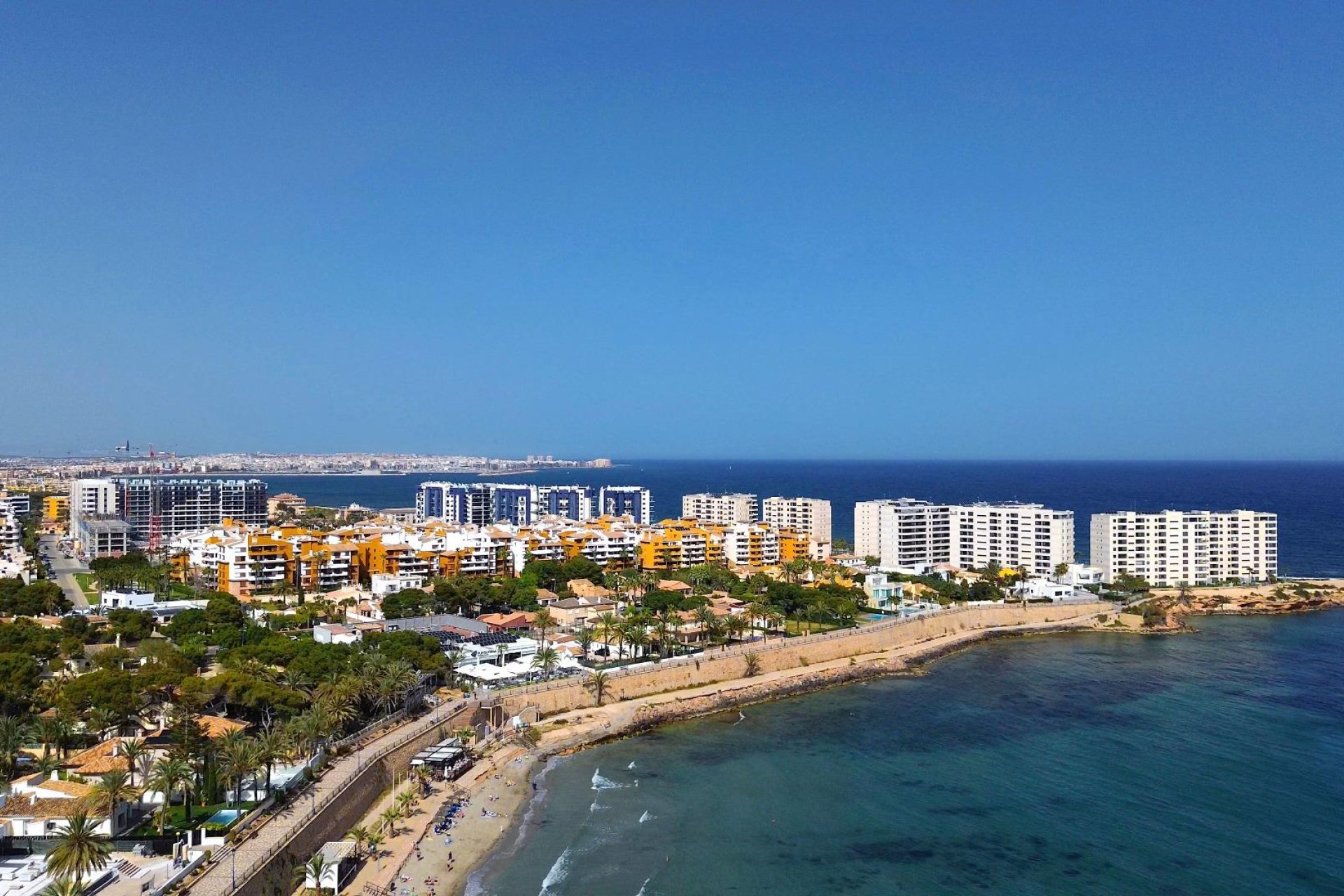 Resale - Villa -
Orihuela Costa - La Florida