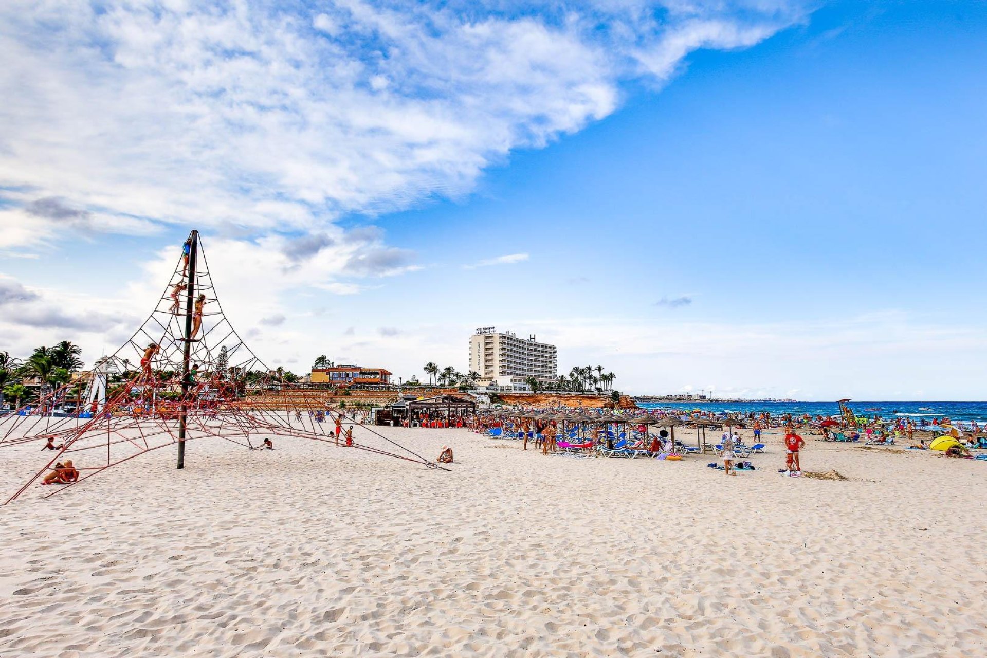 Resale - Villa -
Orihuela Costa - La Florida