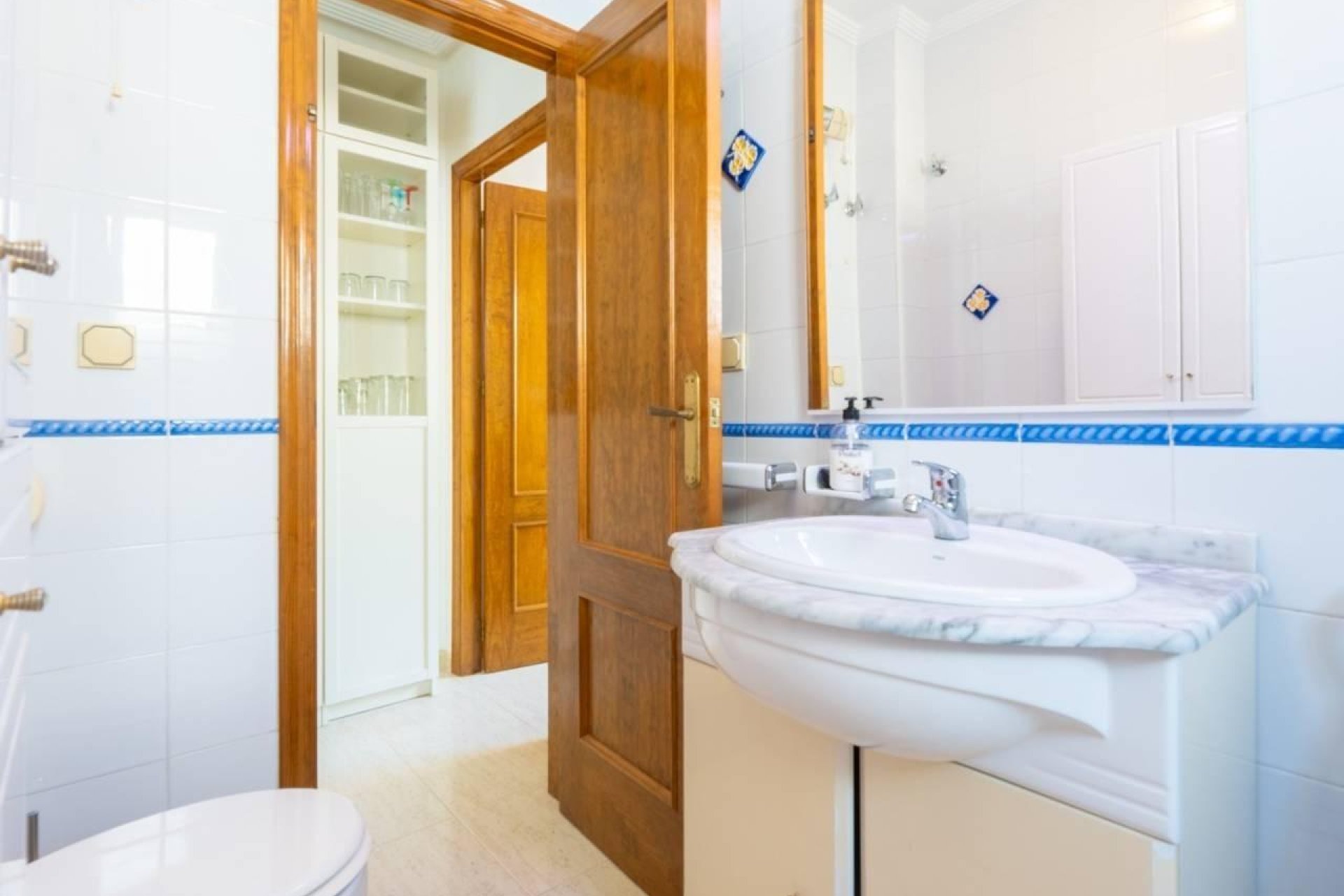 Resale - Villa -
Orihuela Costa - La Florida