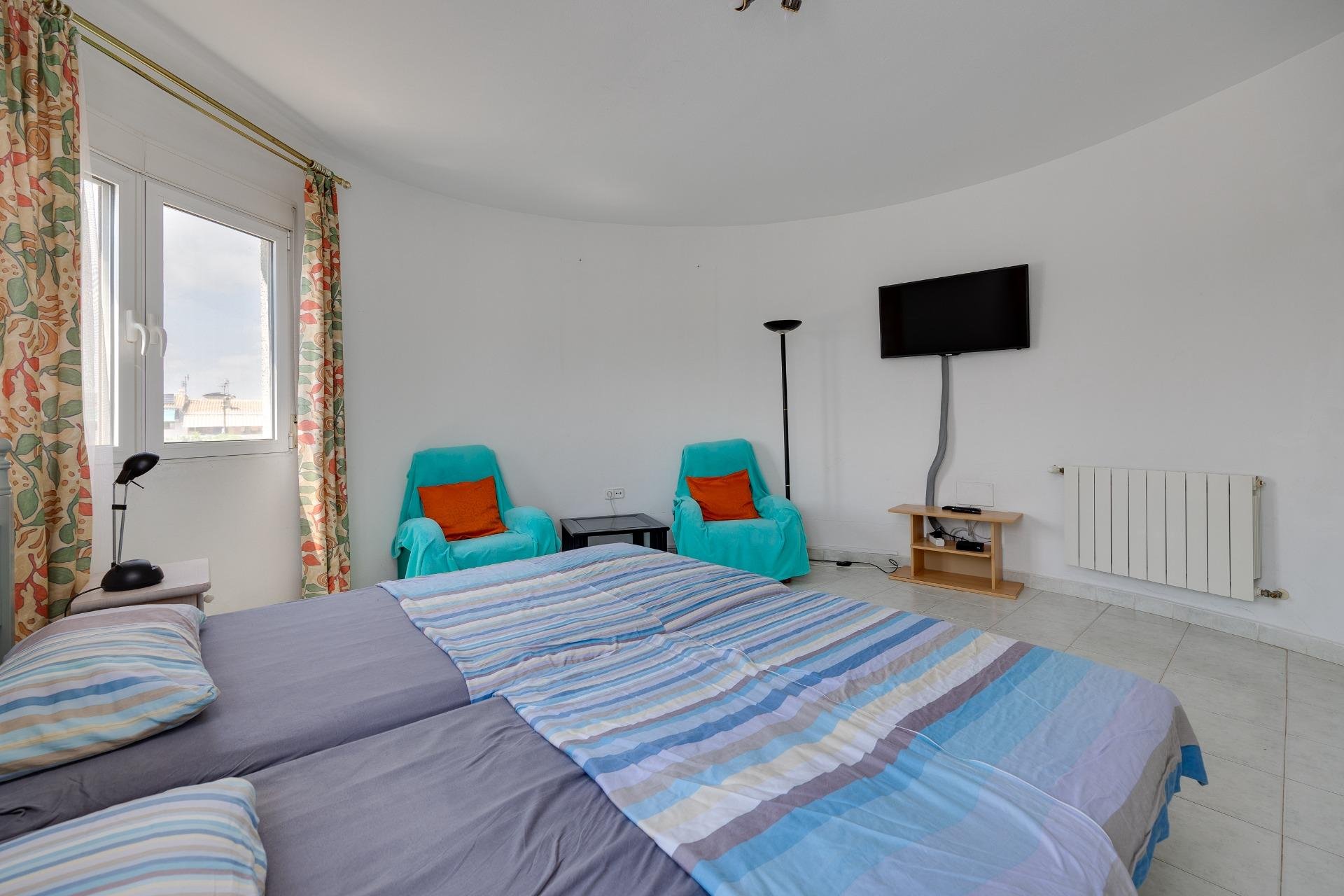 Resale - Villa -
Orihuela Costa - La Regia