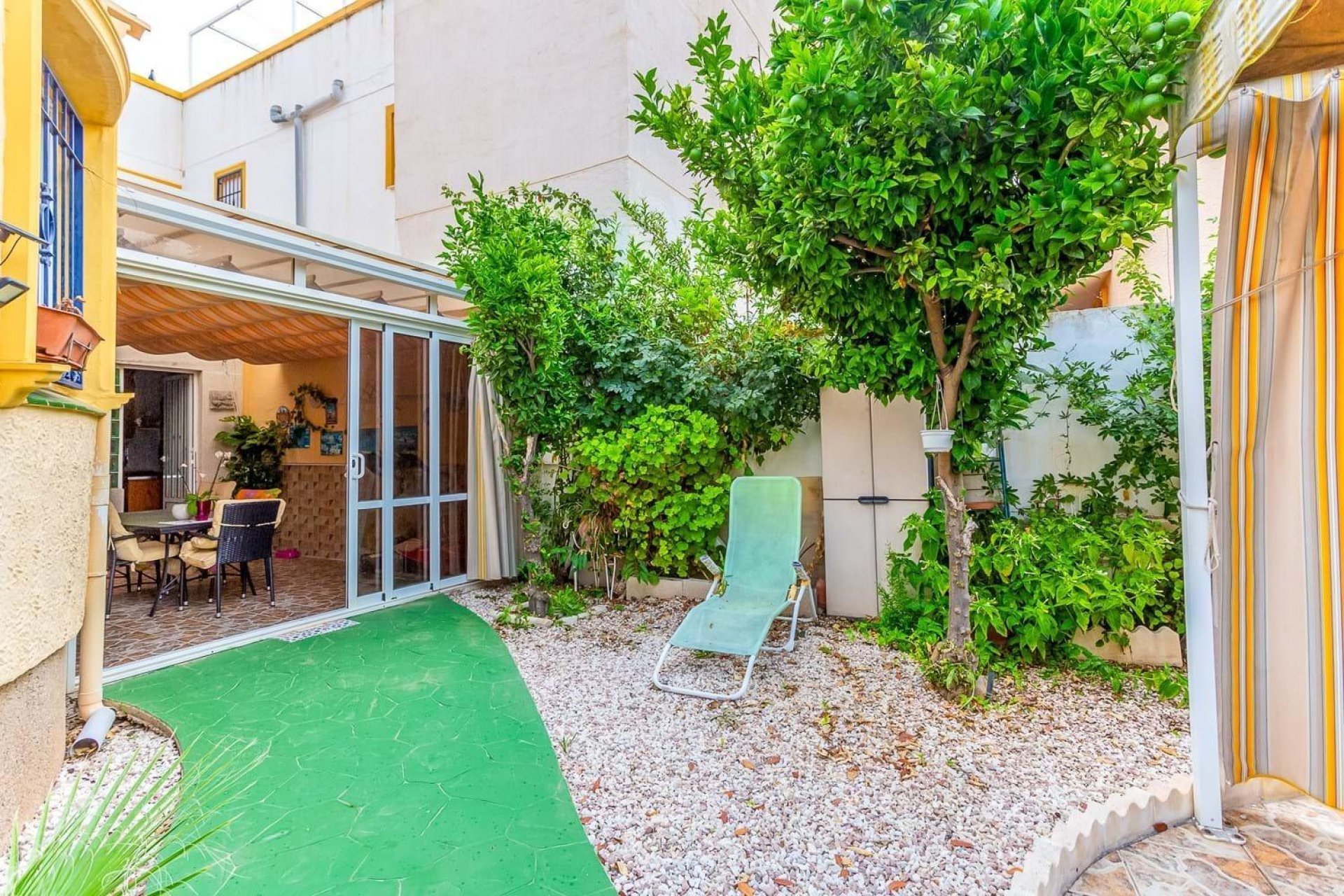 Resale - Villa -
Orihuela Costa - La Zenia- Orihuela costa