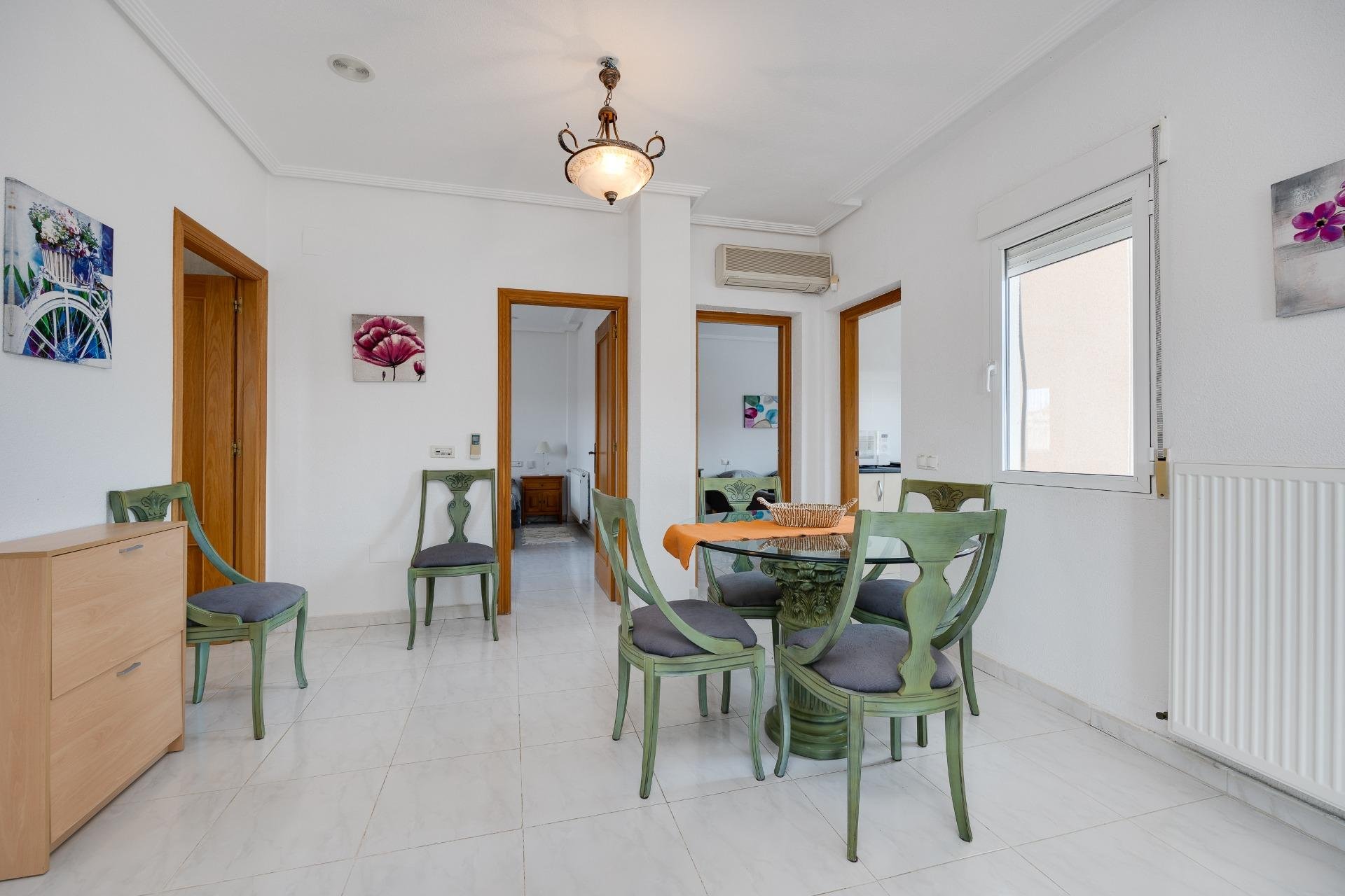 Resale - Villa -
Orihuela Costa - La Zenia