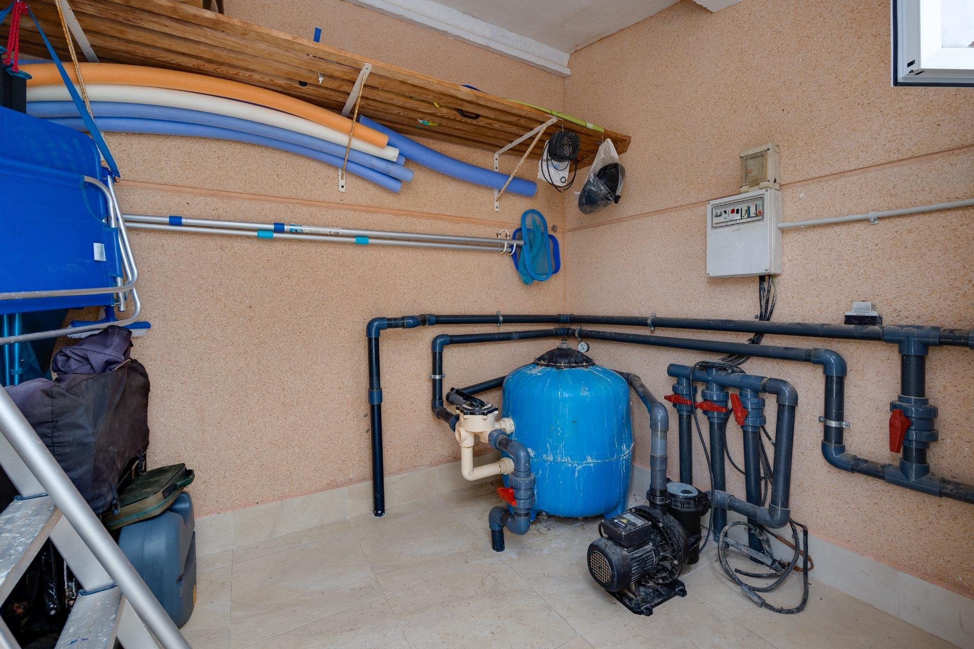 Resale - Villa -
Orihuela Costa - La Zenia
