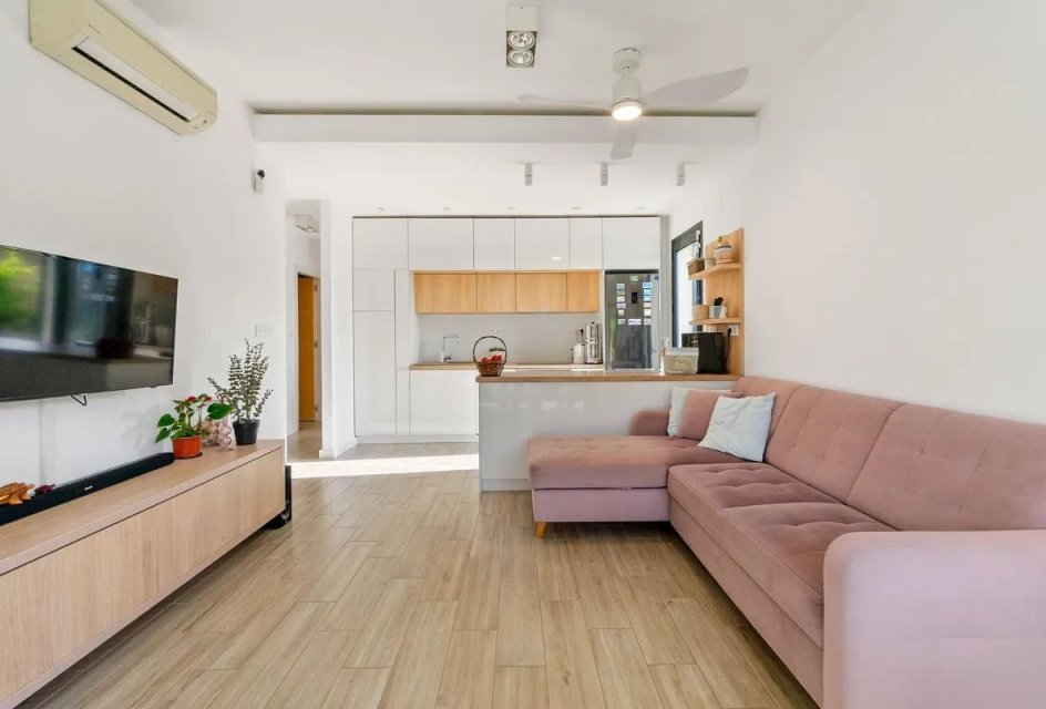 Resale - Villa -
Orihuela Costa - La Zenia