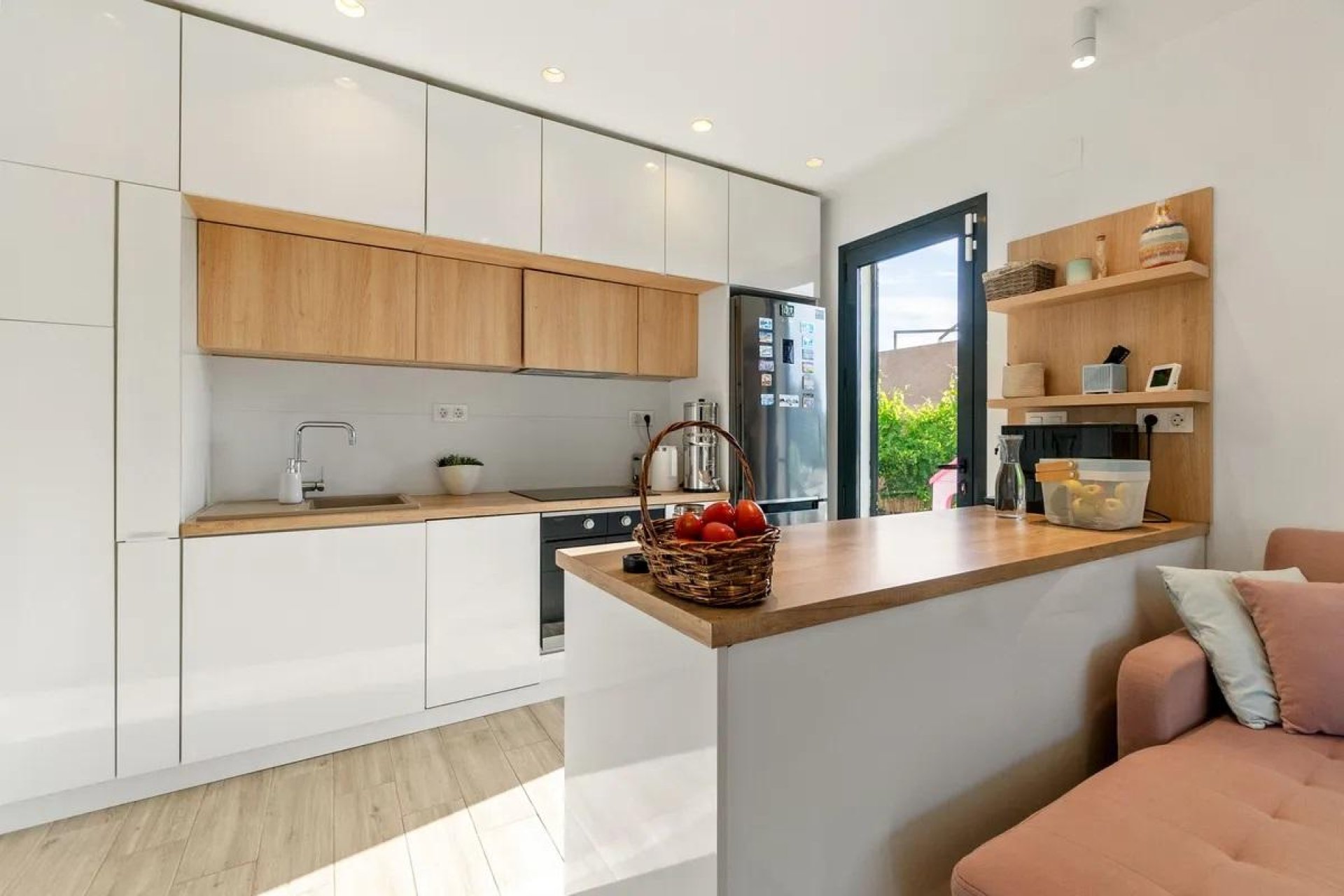 Resale - Villa -
Orihuela Costa - La Zenia