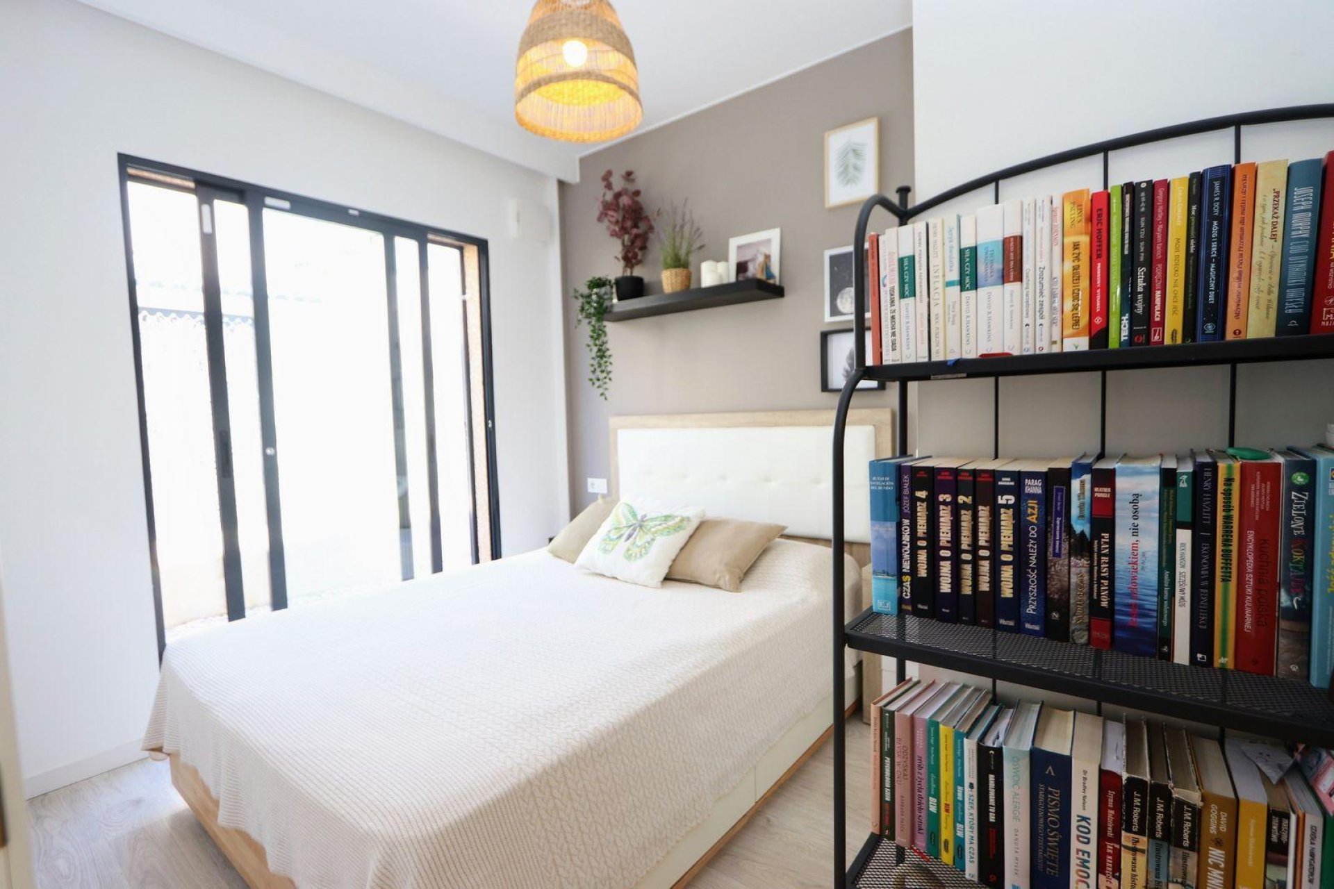 Resale - Villa -
Orihuela Costa - La Zenia