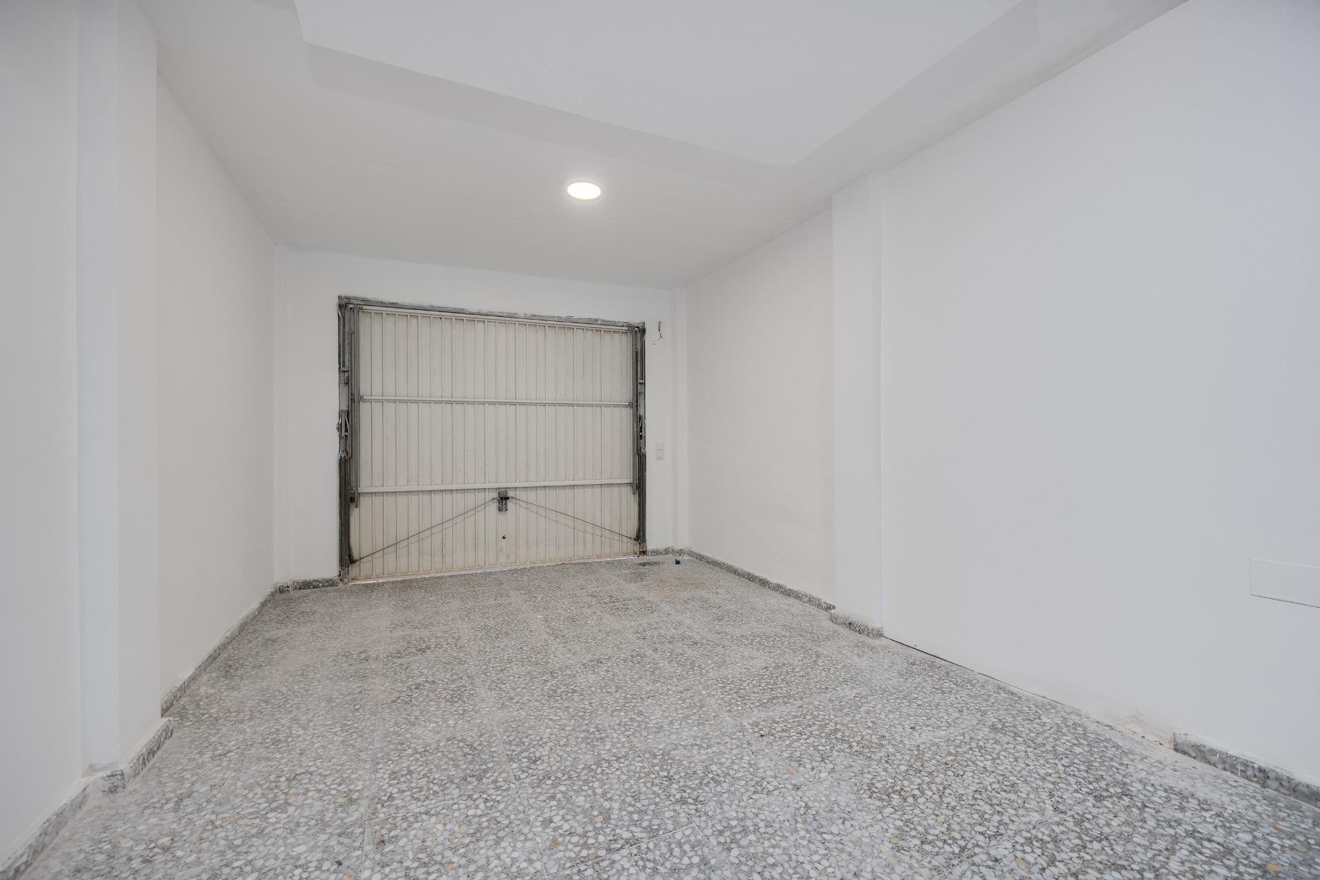 Resale - Villa -
Orihuela Costa - La Zenia