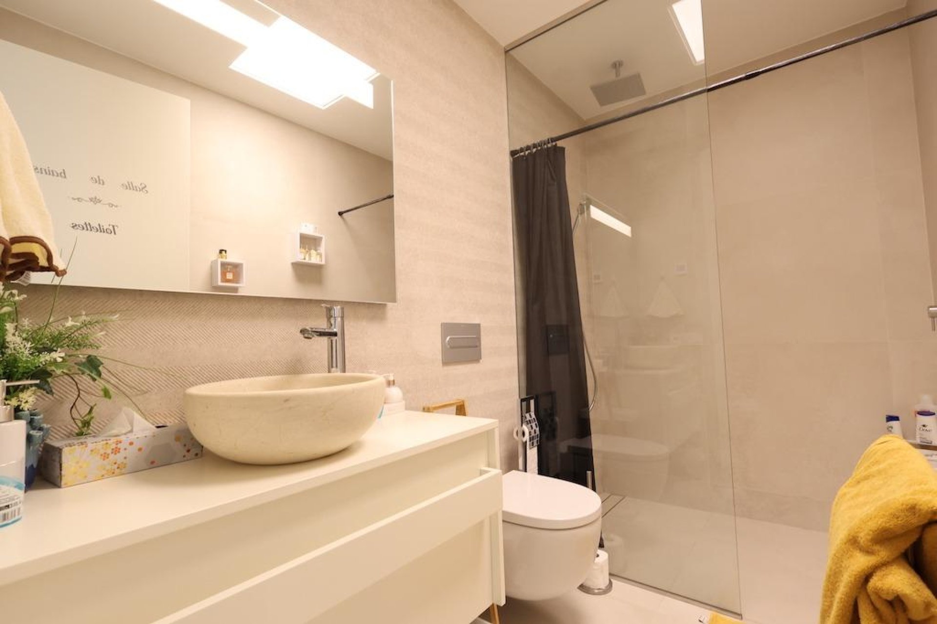 Resale - Villa -
Orihuela Costa - Las Colinas Golf