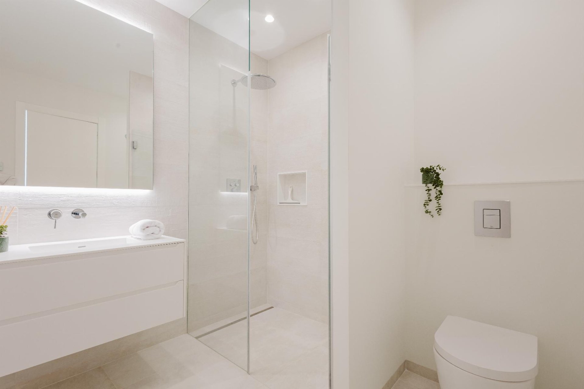 Resale - Villa -
Orihuela Costa - Las Colinas Golf