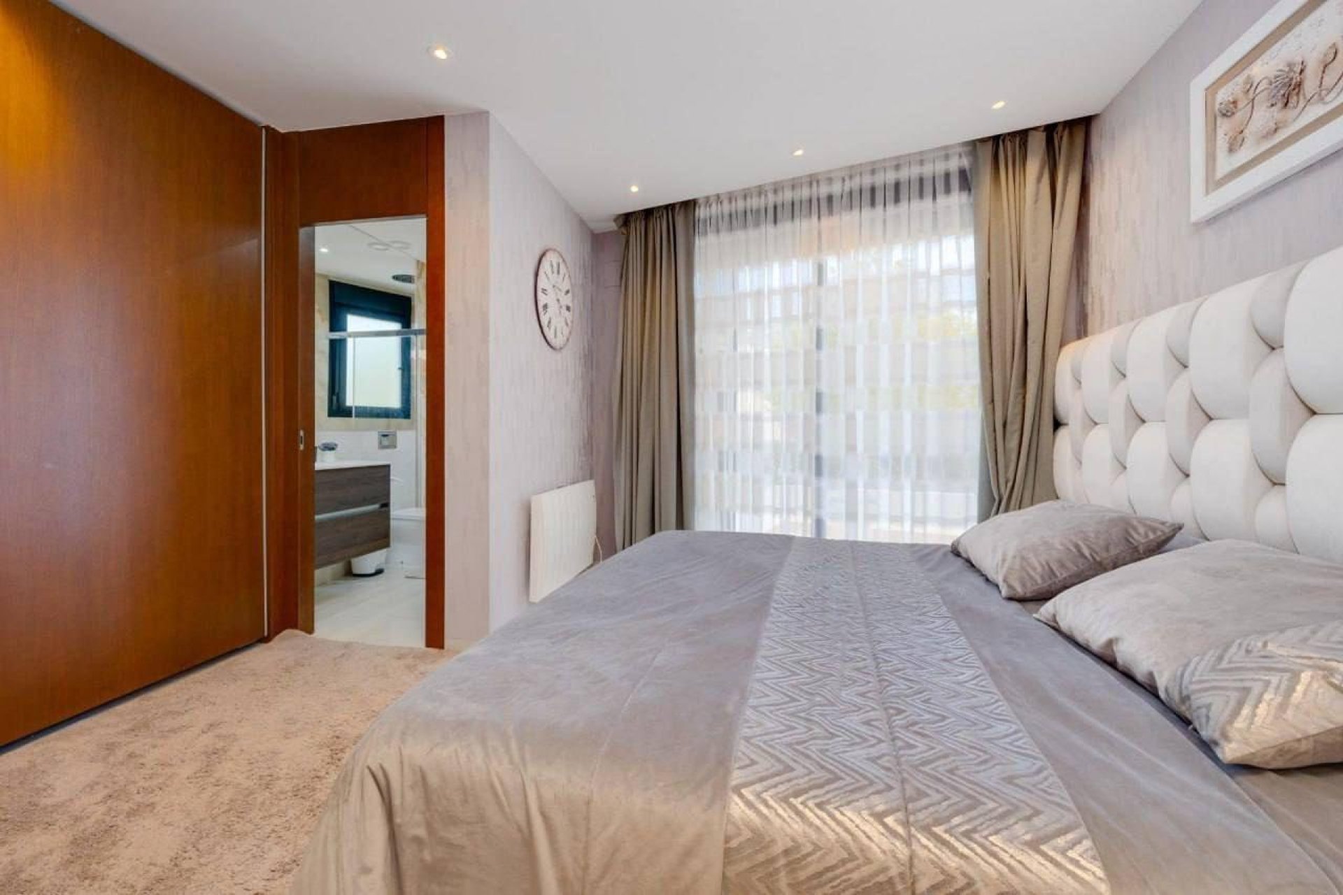 Resale - Villa -
Orihuela Costa - Las Filipinas