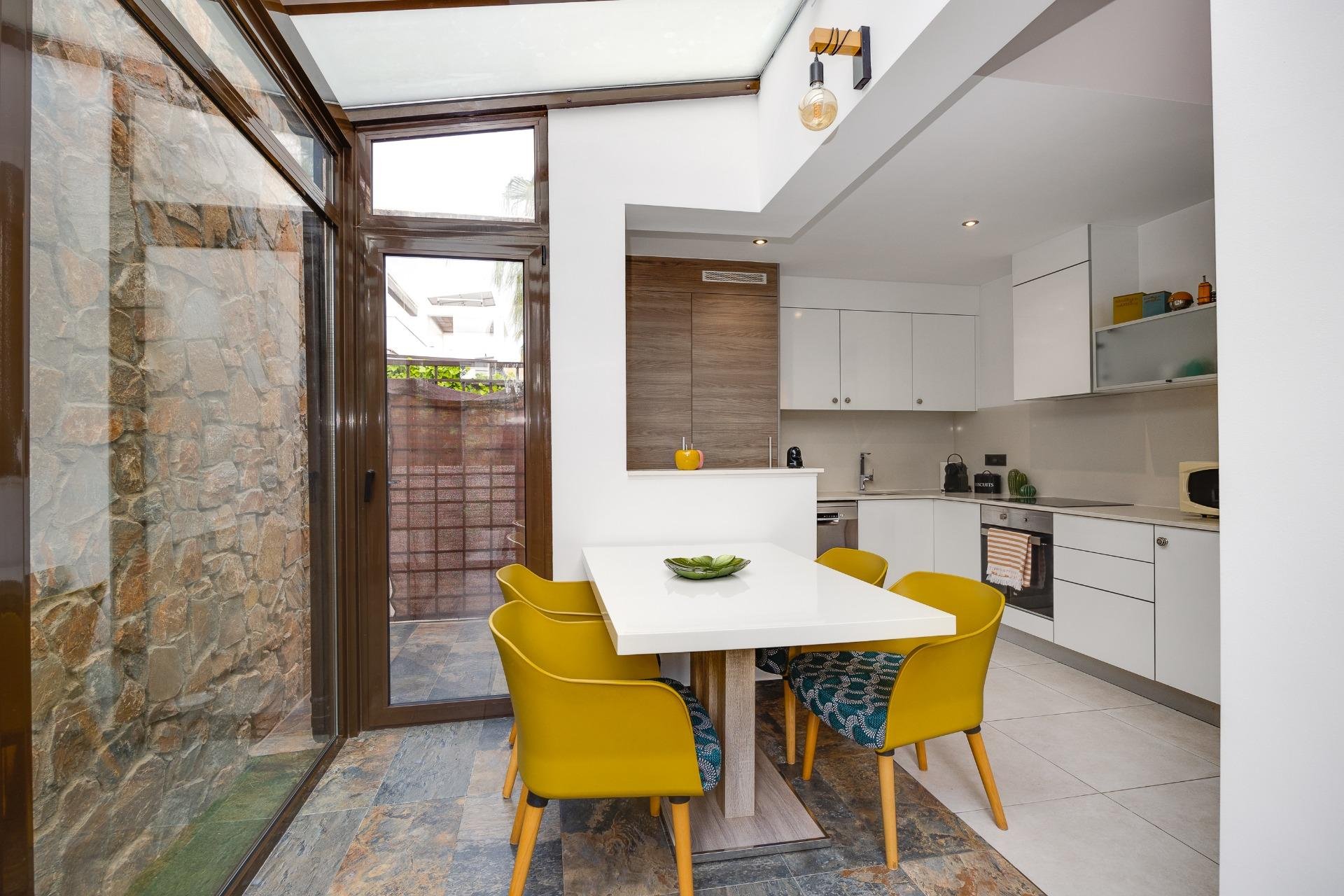 Resale - Villa -
Orihuela Costa - Lomas de Cabo Roig