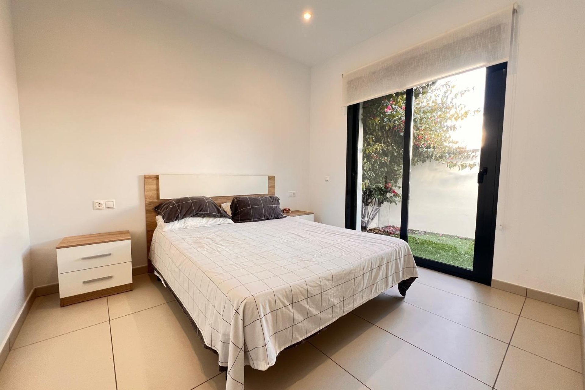 Resale - Villa -
Orihuela Costa - Lomas de Cabo Roig