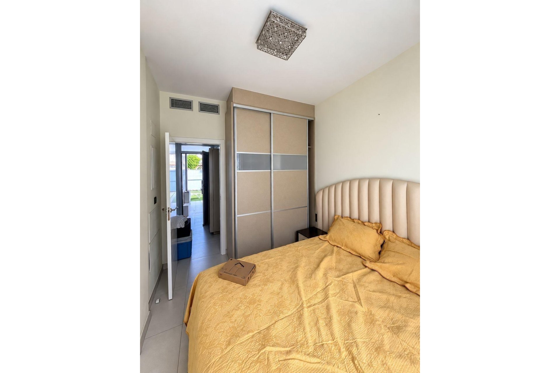 Resale - Villa -
Orihuela Costa - Lomas de Cabo Roig