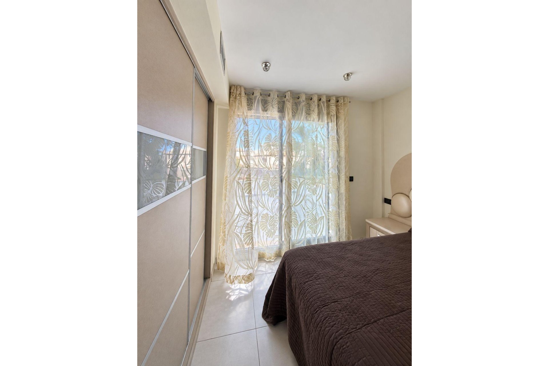 Resale - Villa -
Orihuela Costa - Lomas de Cabo Roig