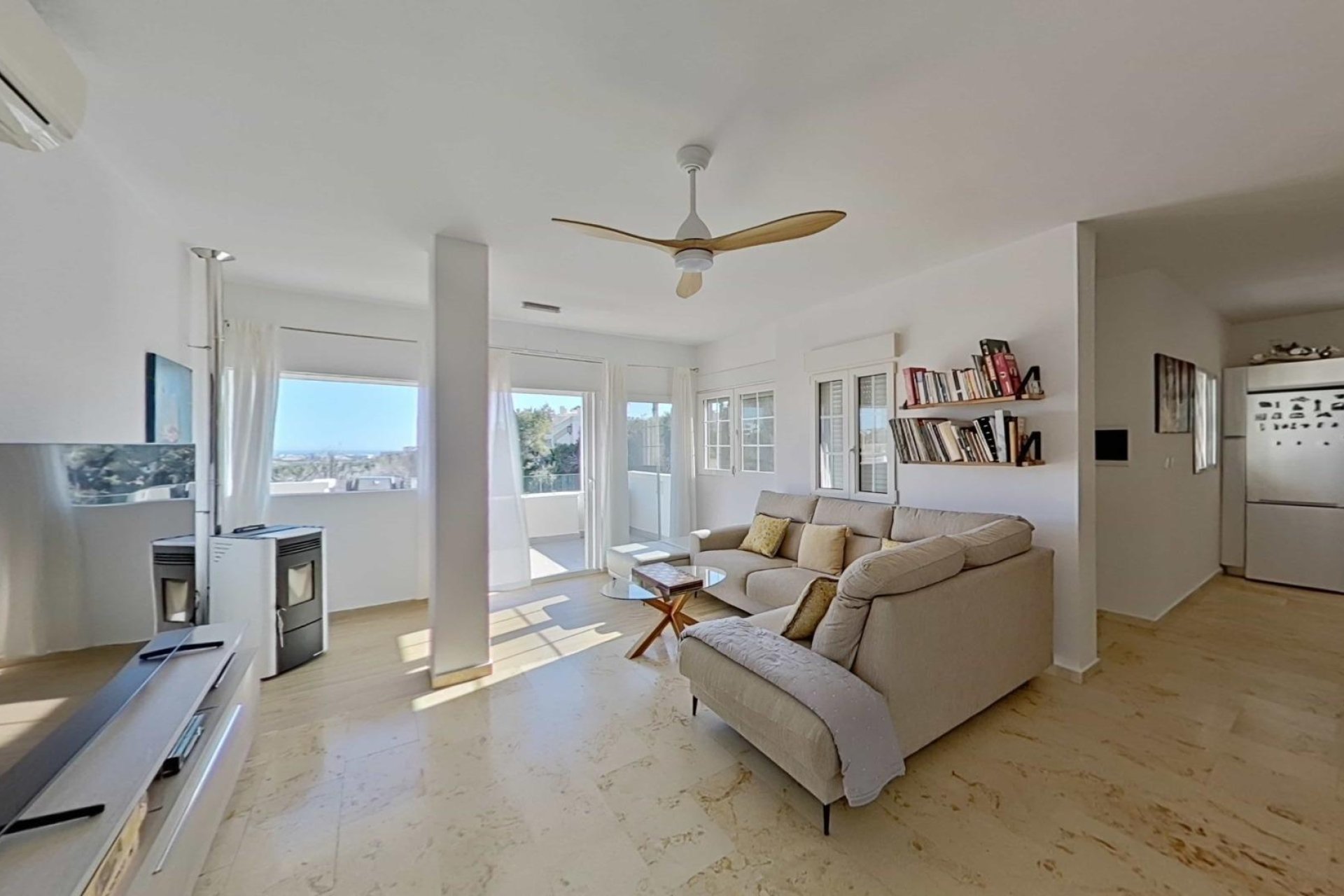 Resale - Villa -
Orihuela Costa - Lomas de Campoamor-Las Ramblas