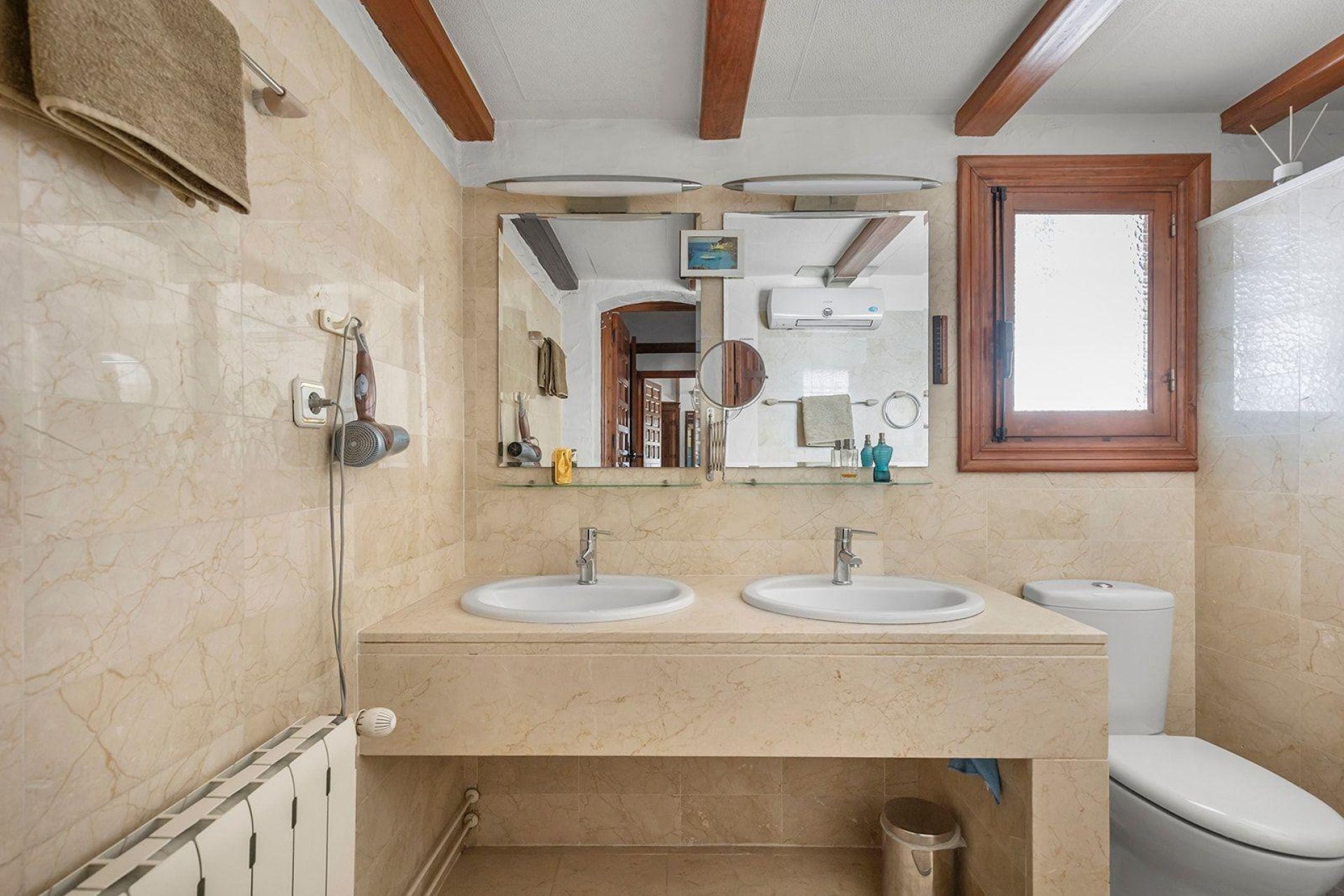 Resale - Villa -
Orihuela Costa - Lomas de Don Juan